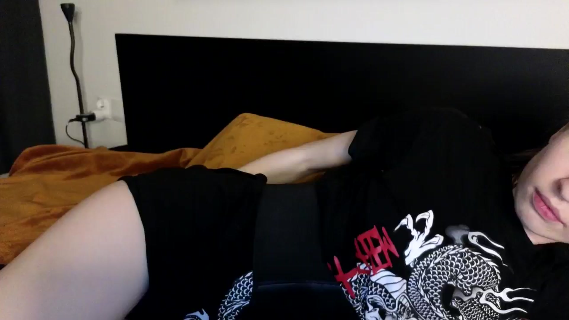 Gallery image thumbnail from Yuri_elfie's myfreecams stream on, 07/08/2024, 04:18 image 4 of 20