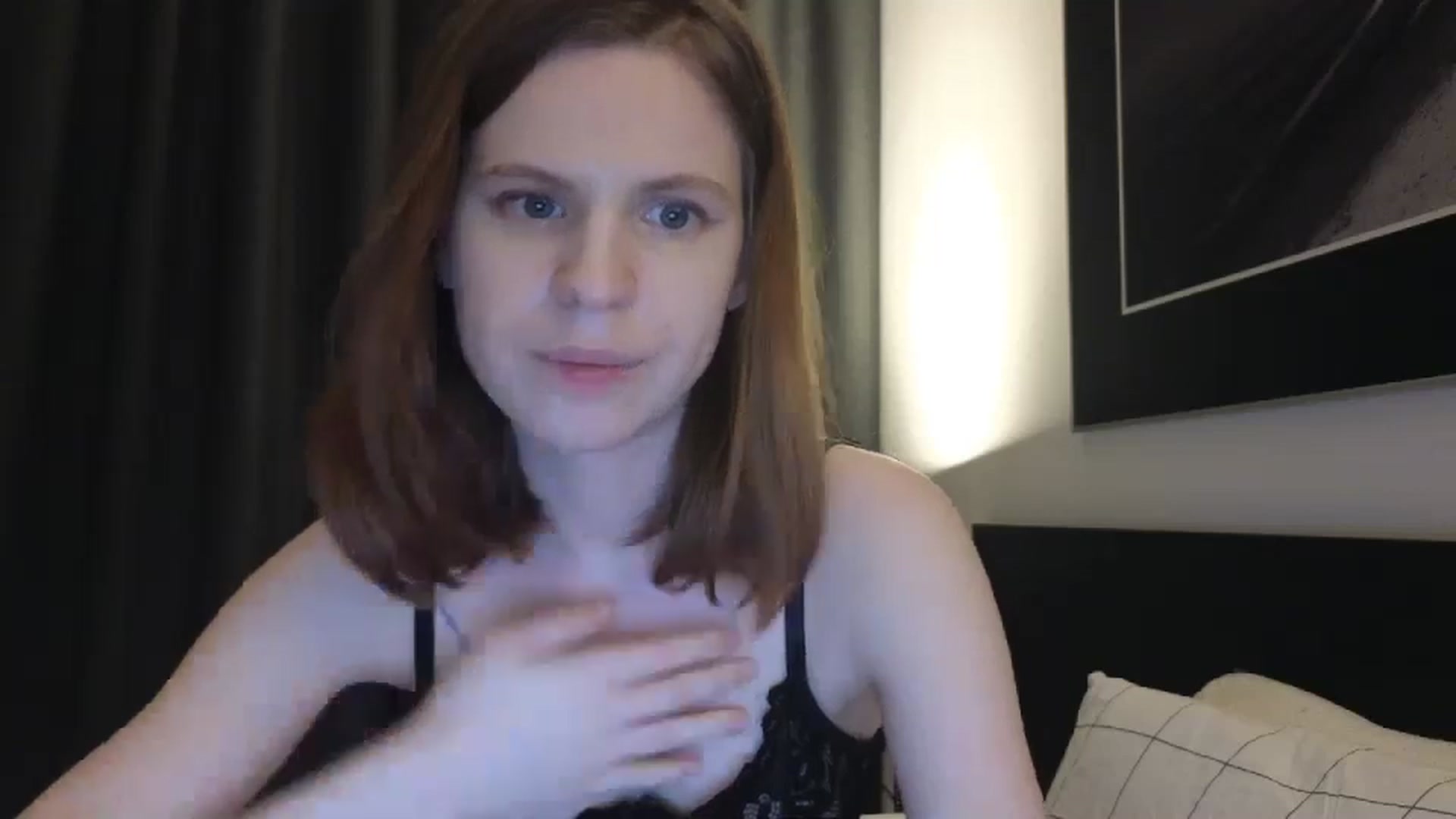 Gallery image thumbnail from Yuri_elfie's myfreecams stream on, 07/19/2024, 06:06 image 20 of 20