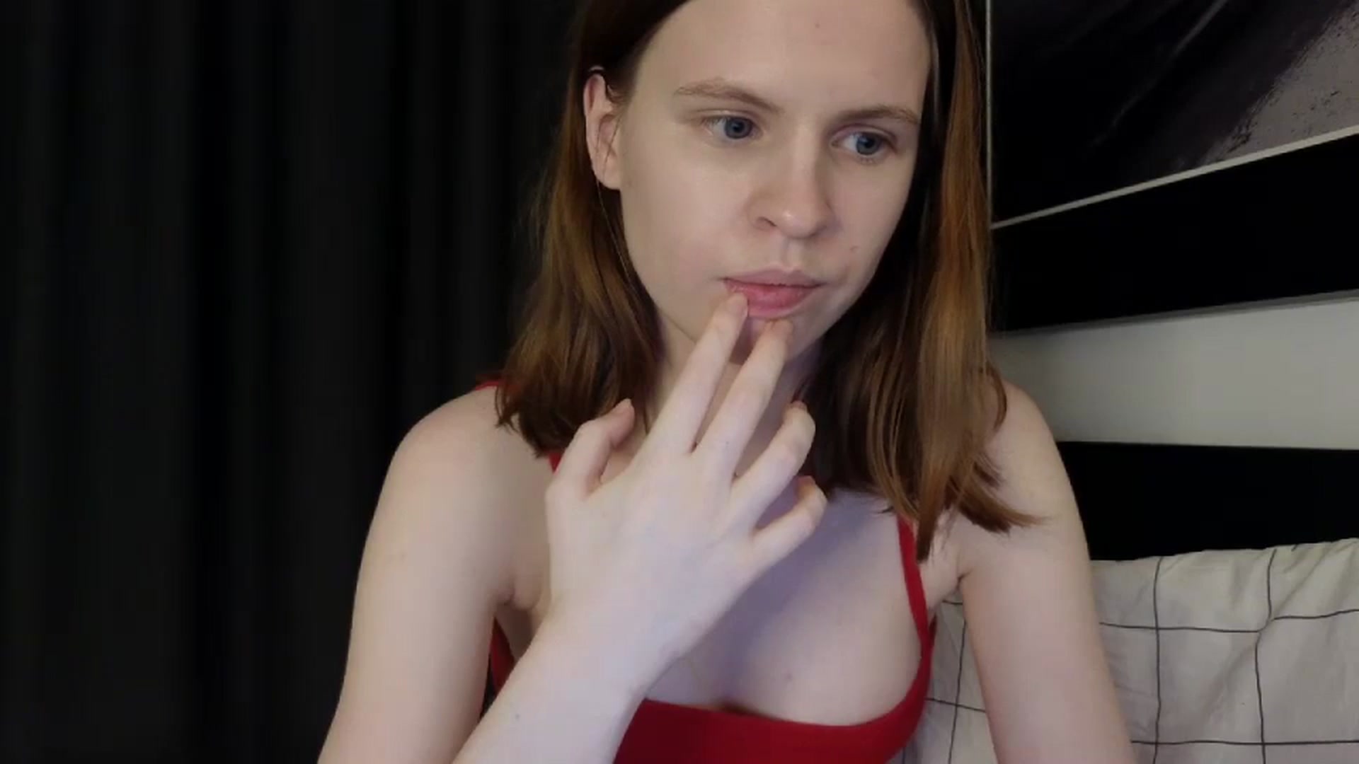 Gallery image thumbnail from Yuri_elfie's myfreecams stream on, 07/21/2024, 04:36 image 17 of 20