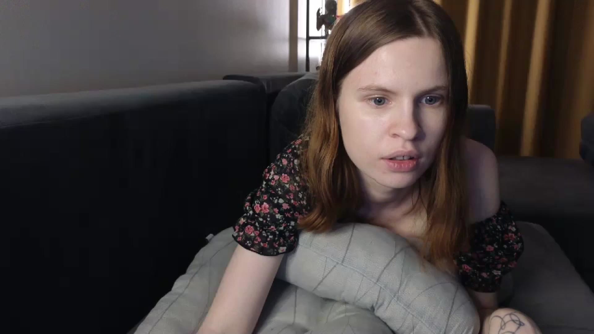 Gallery image thumbnail from Yuri_elfie's myfreecams stream on, 07/22/2024, 04:00 image 14 of 20