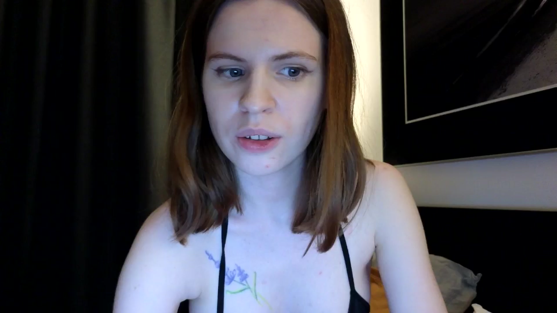 Gallery image thumbnail from Yuri_elfie's myfreecams stream on, 08/02/2024, 04:50 image 19 of 20