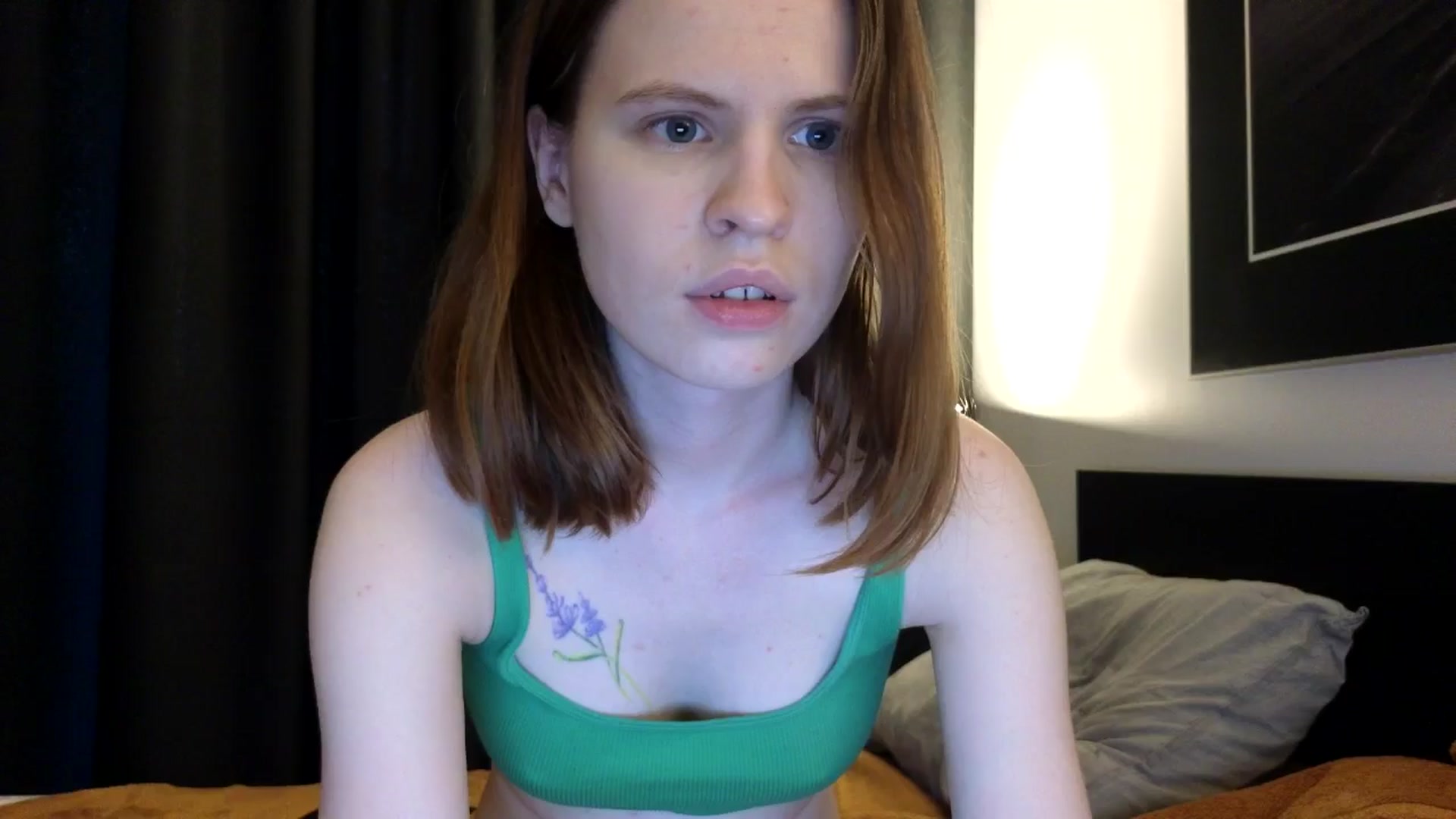 Gallery image thumbnail from Yuri_elfie's myfreecams stream on, 08/03/2024, 06:22 image 17 of 20