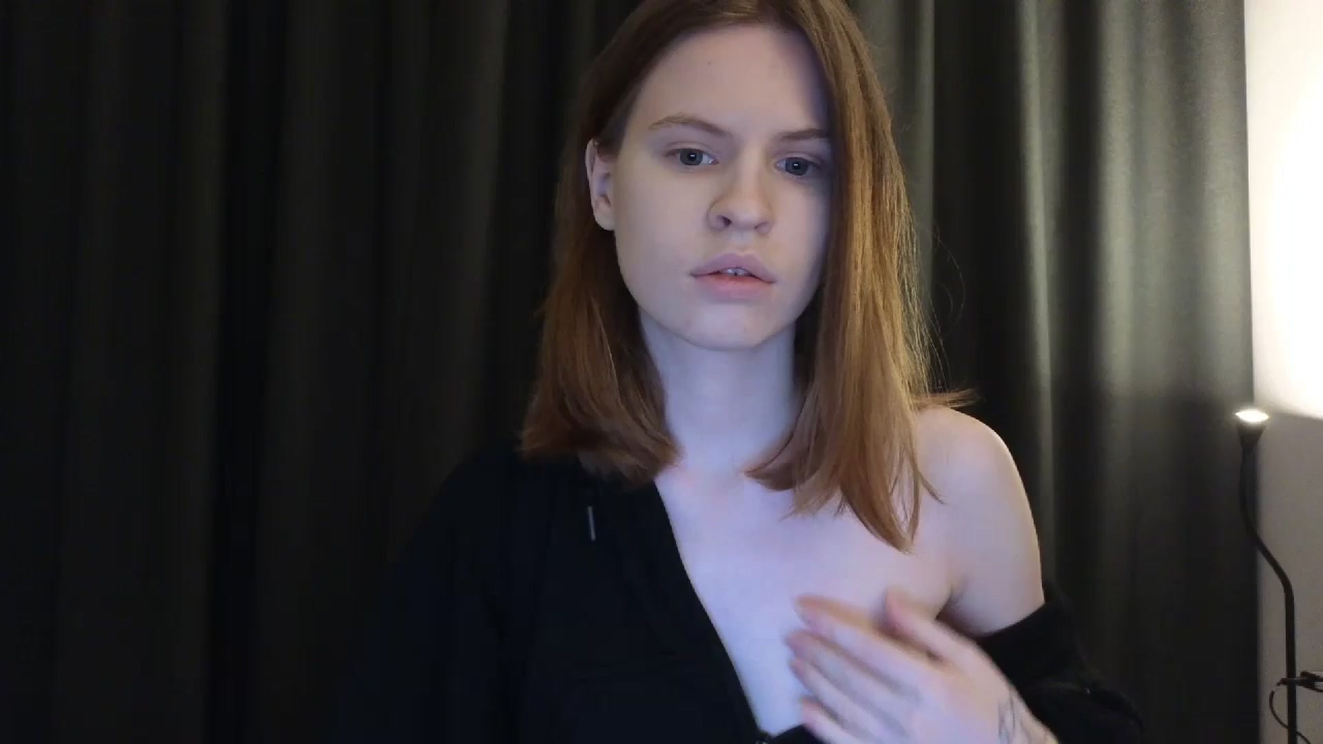 Gallery image thumbnail from Yuri_elfie's myfreecams stream on, 08/06/2024, 02:50 image 1 of 20
