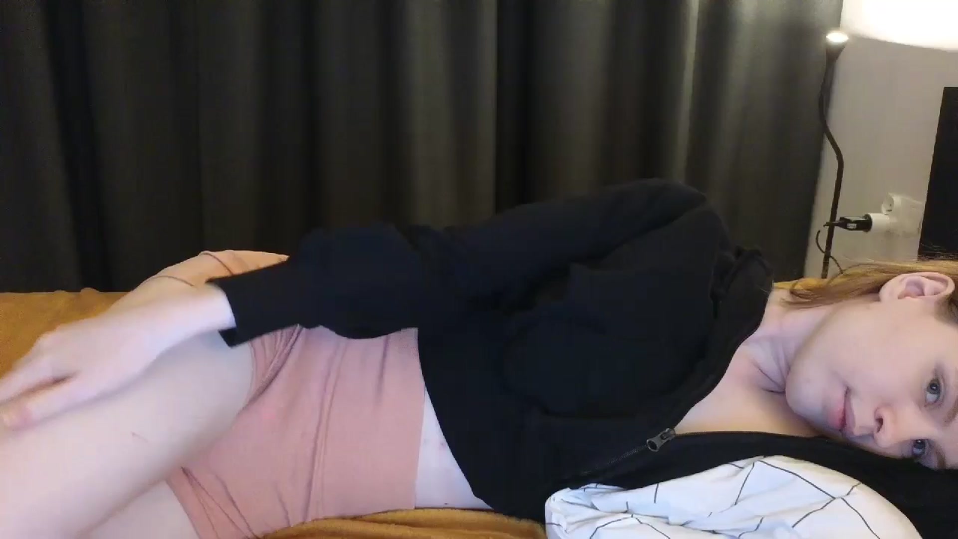 Gallery image thumbnail from Yuri_elfie's myfreecams stream on, 08/06/2024, 02:50 image 3 of 20