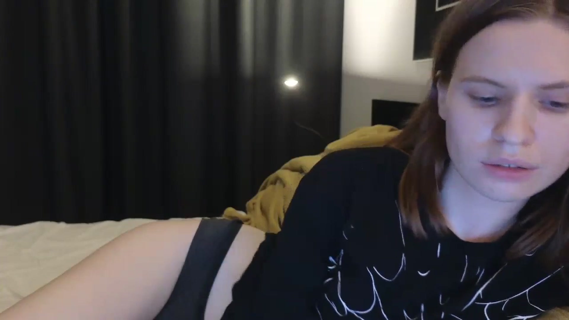Gallery image thumbnail from Yuri_elfie's myfreecams stream on, 08/17/2024, 14:47 image 14 of 20