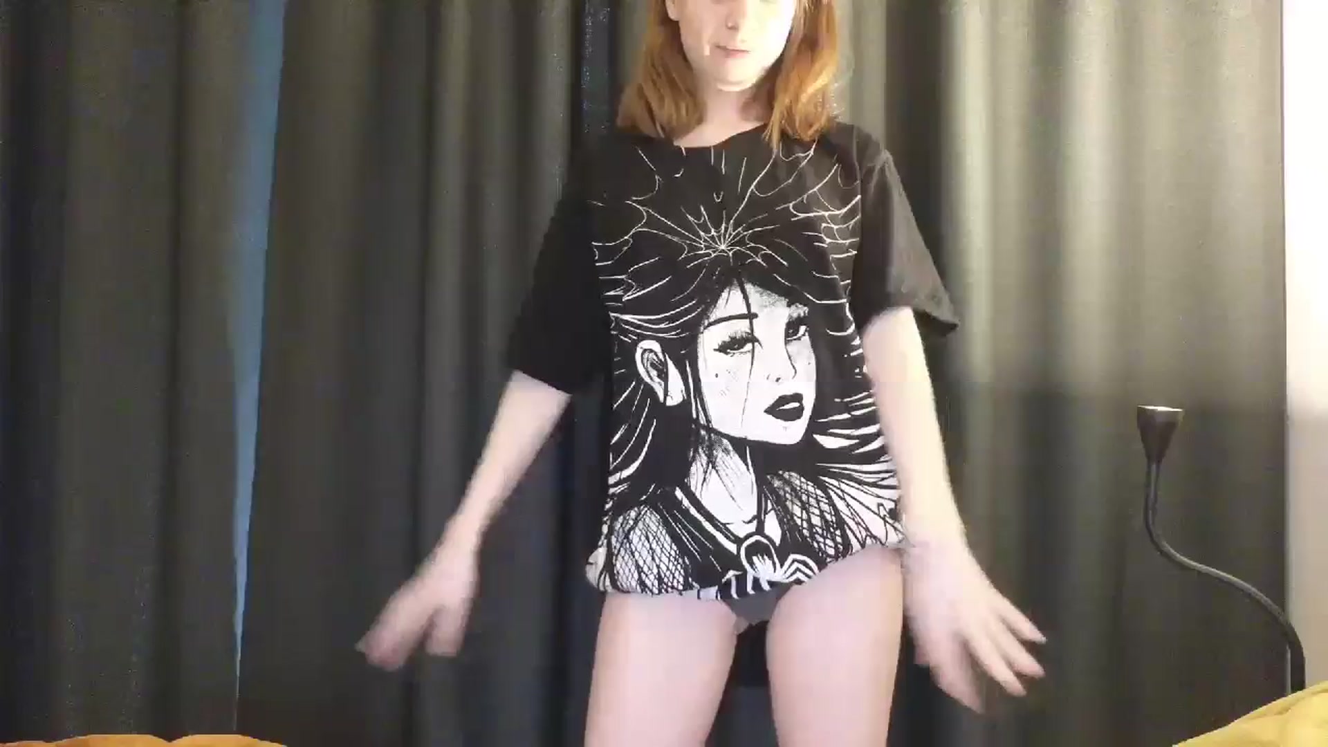 Gallery image thumbnail from Yuri_elfie's myfreecams stream on, 08/17/2024, 17:37 image 12 of 20