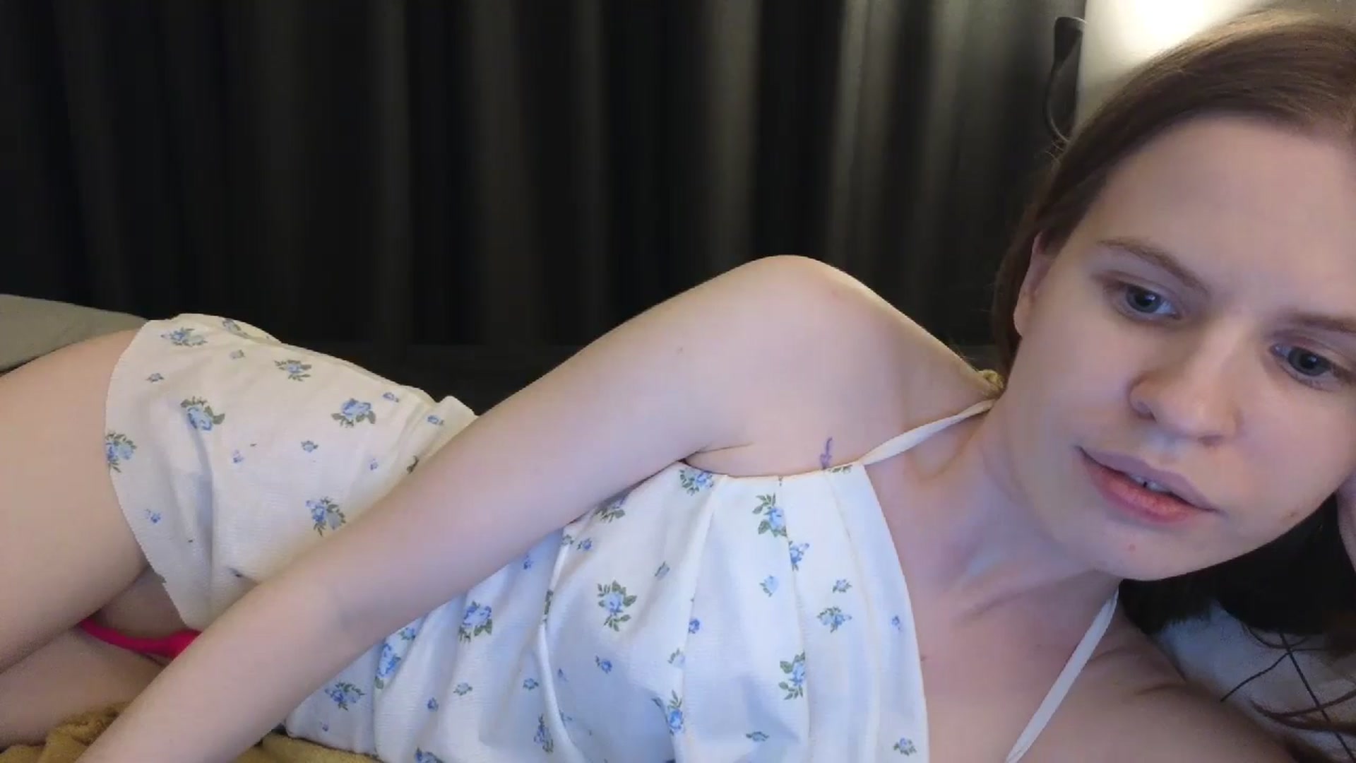Gallery image thumbnail from Yuri_elfie's myfreecams stream on, 09/09/2024, 03:47 image 5 of 20