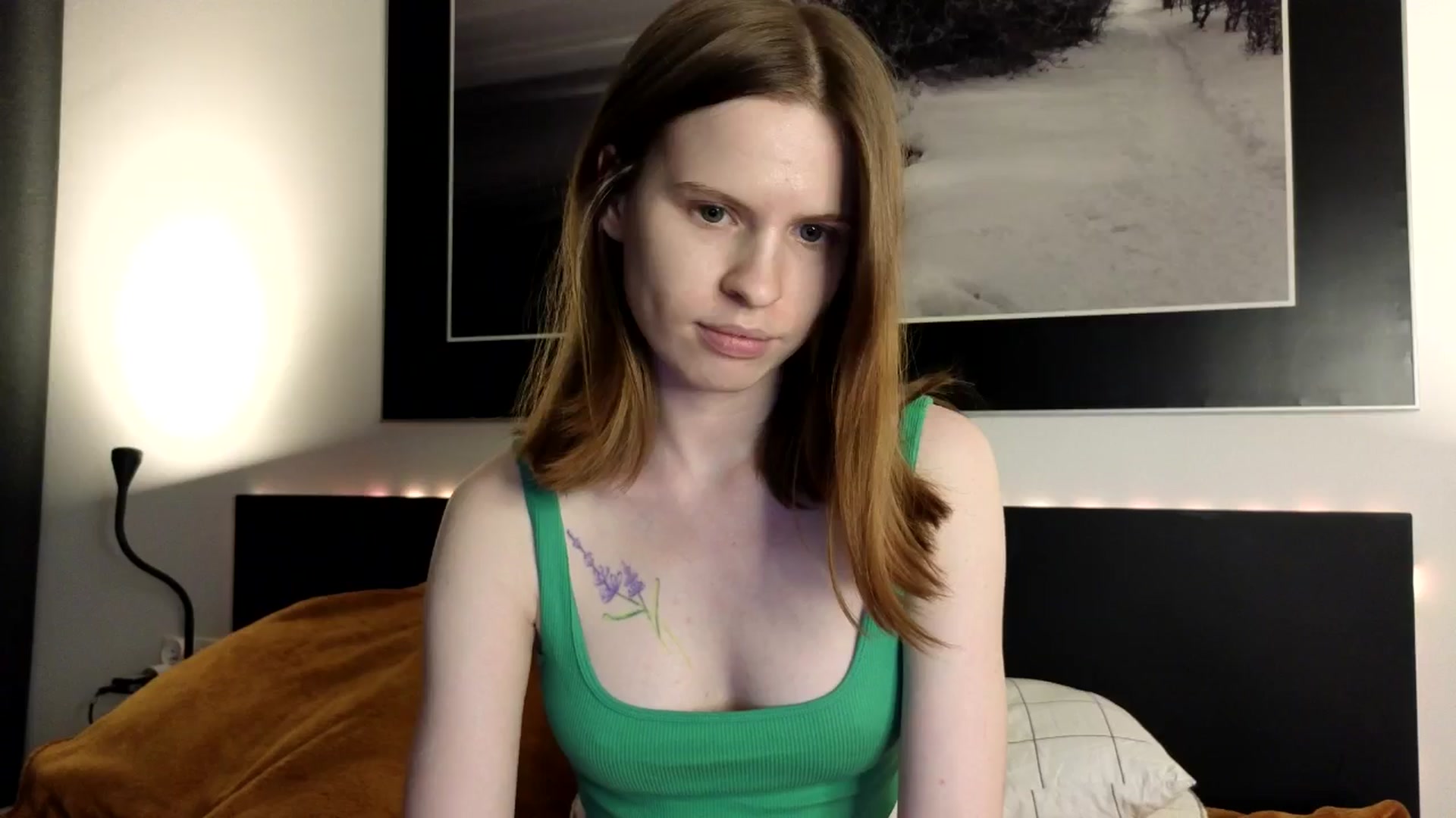 Gallery image thumbnail from Yuri_elfie's myfreecams stream on, 09/12/2024, 05:14 image 19 of 20