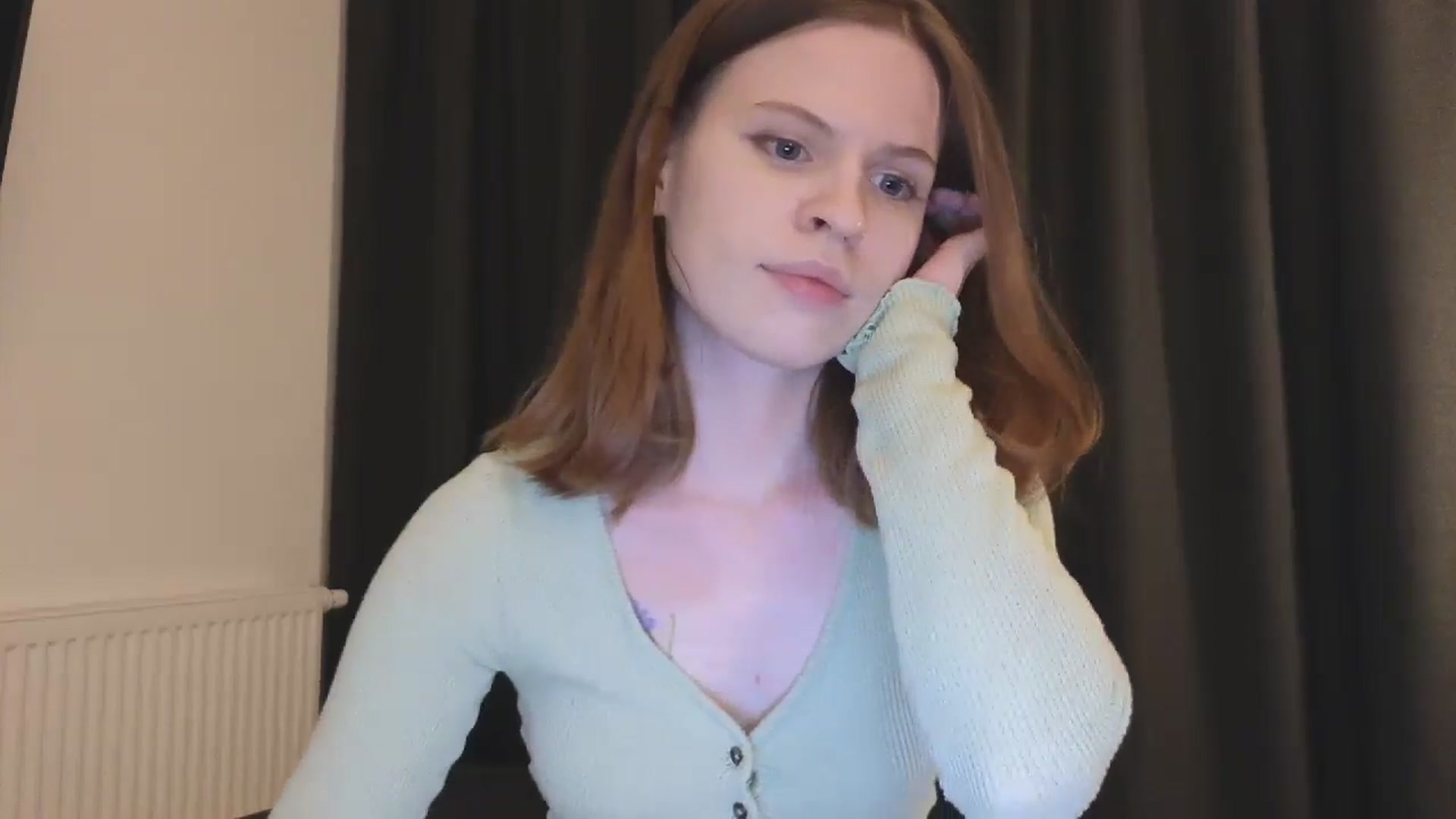 Gallery image thumbnail from Yuri_elfie's myfreecams stream on, 09/22/2024, 02:18 image 5 of 20