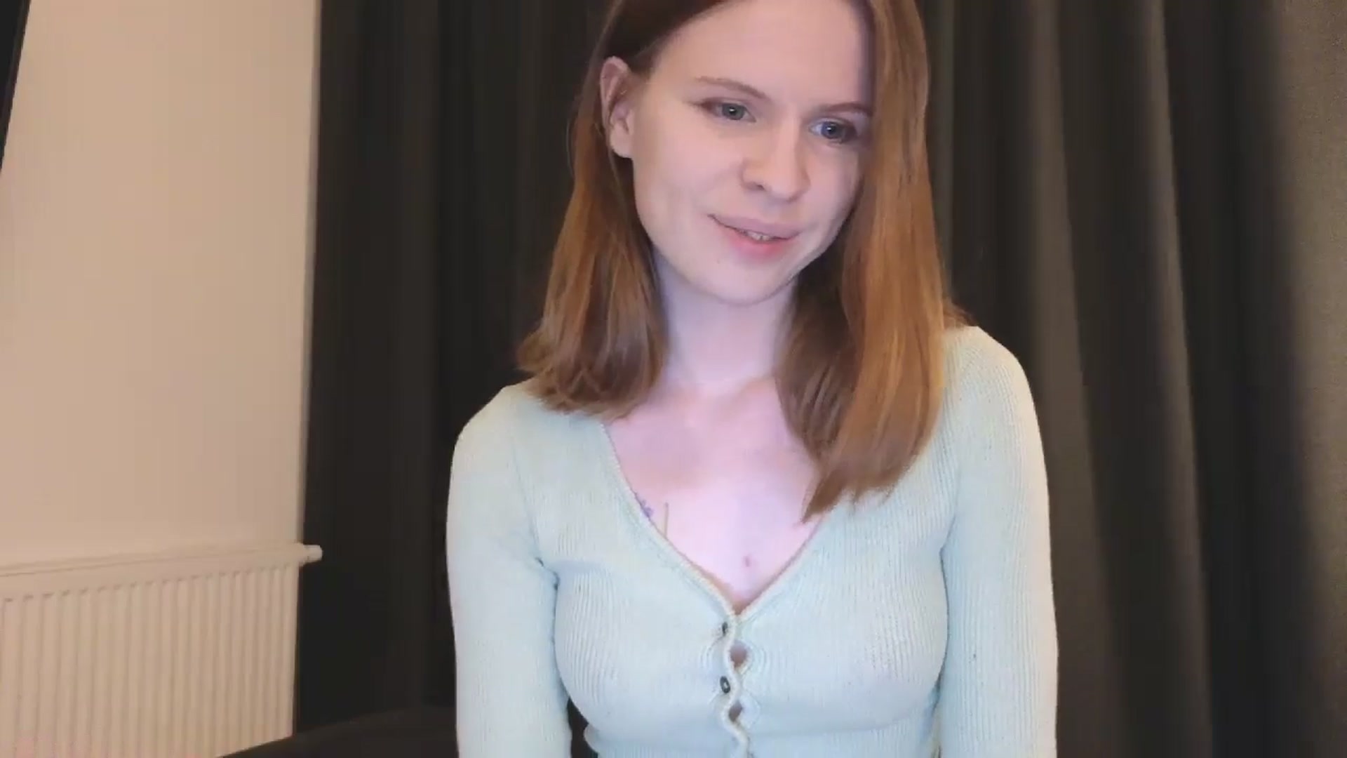 Gallery image thumbnail from Yuri_elfie's myfreecams stream on, 09/22/2024, 02:18 image 12 of 20