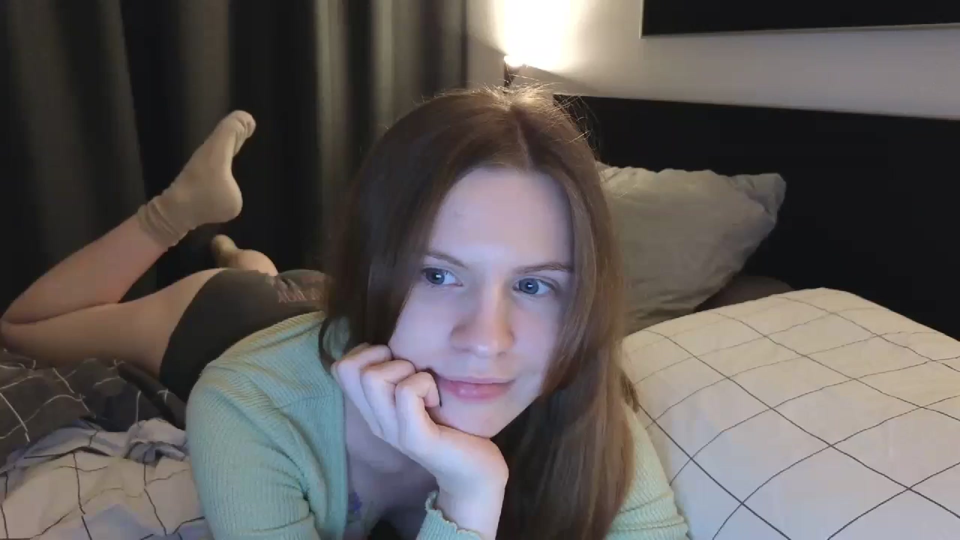 Gallery image thumbnail from Yuri_elfie's myfreecams stream on, 10/14/2024, 04:43 image 11 of 20