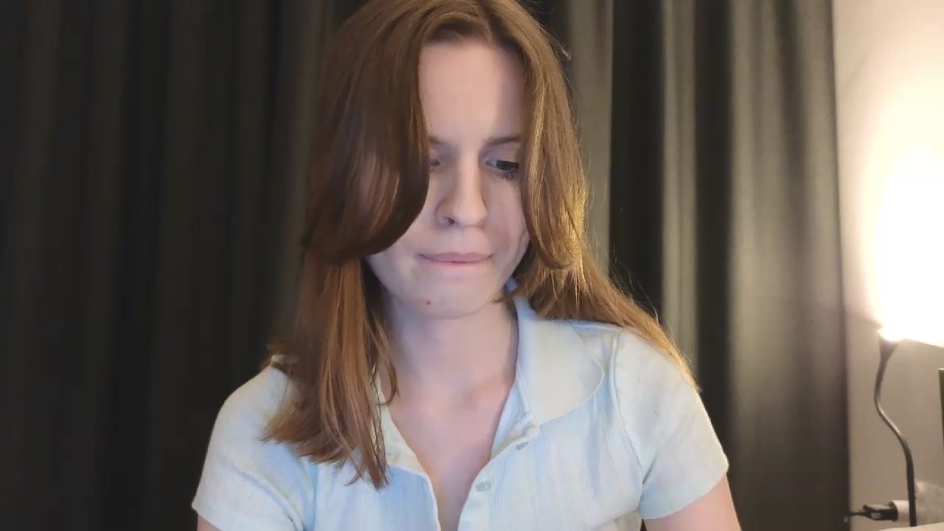 Gallery image thumbnail from Yuri_elfie's myfreecams stream on, 10/20/2024, 01:49 image 9 of 20