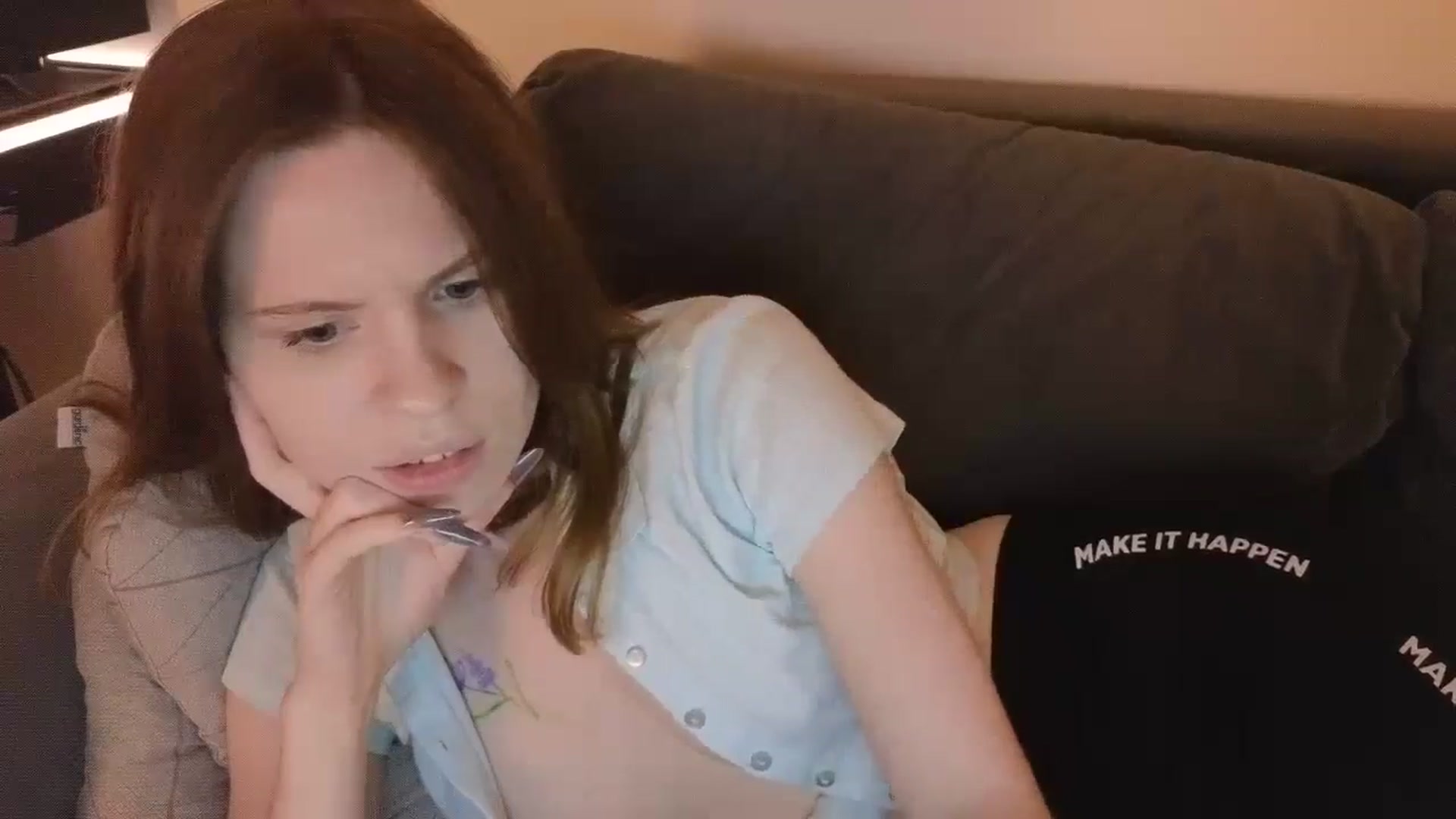 Gallery image thumbnail from Yuri_elfie's myfreecams stream on, 11/09/2024, 04:14 image 9 of 20