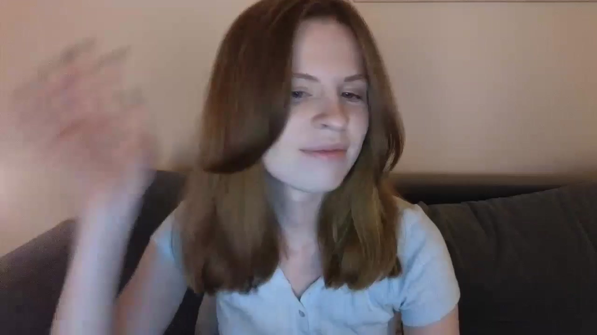 Gallery image thumbnail from Yuri_elfie's myfreecams stream on, 11/09/2024, 04:14 image 4 of 20