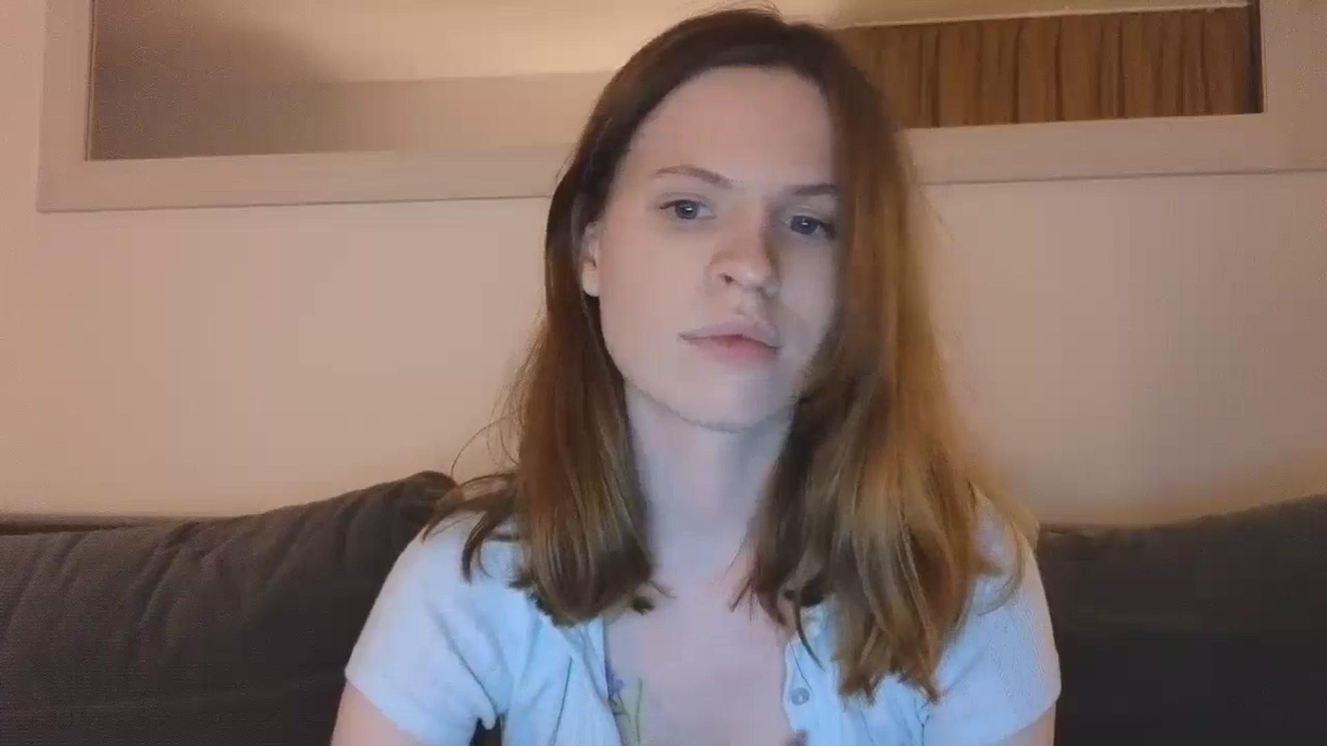 Gallery image thumbnail from Yuri_elfie's myfreecams stream on, 11/09/2024, 04:44 image 3 of 20