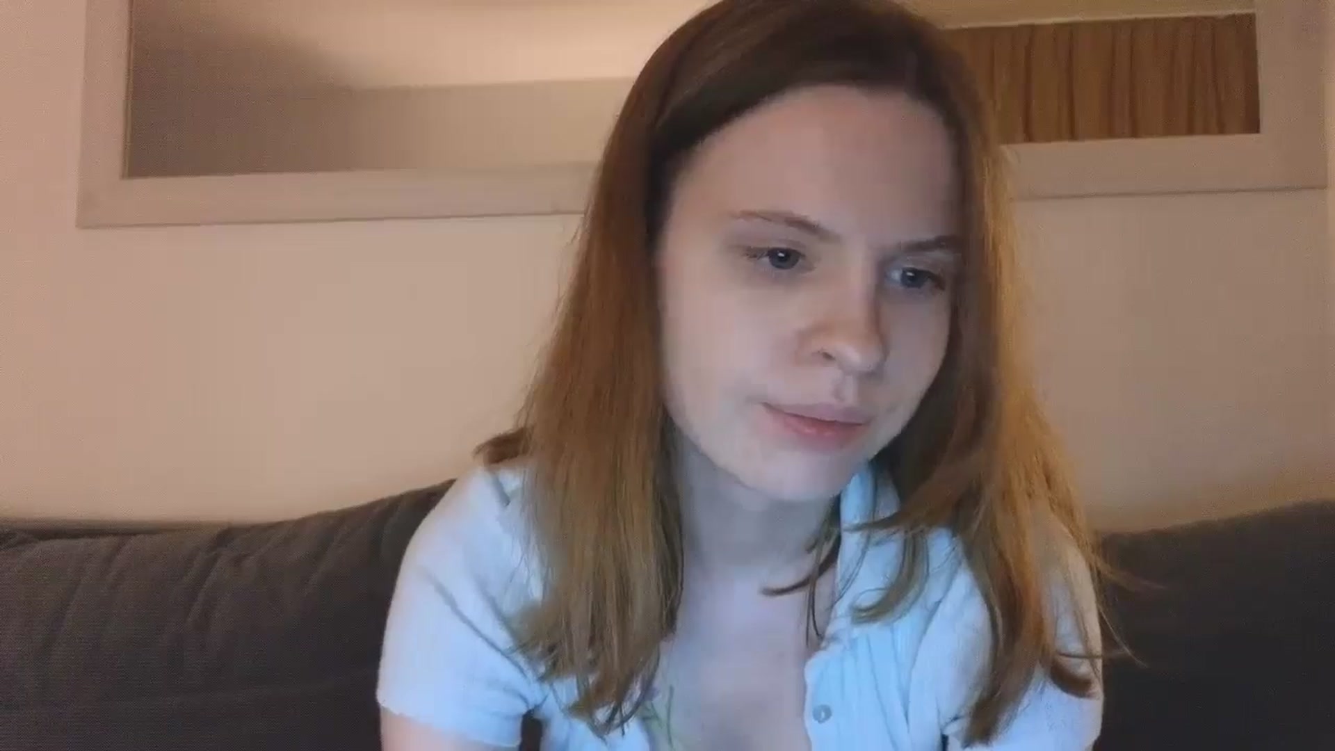 Gallery image thumbnail from Yuri_elfie's myfreecams stream on, 11/09/2024, 04:44 image 8 of 20