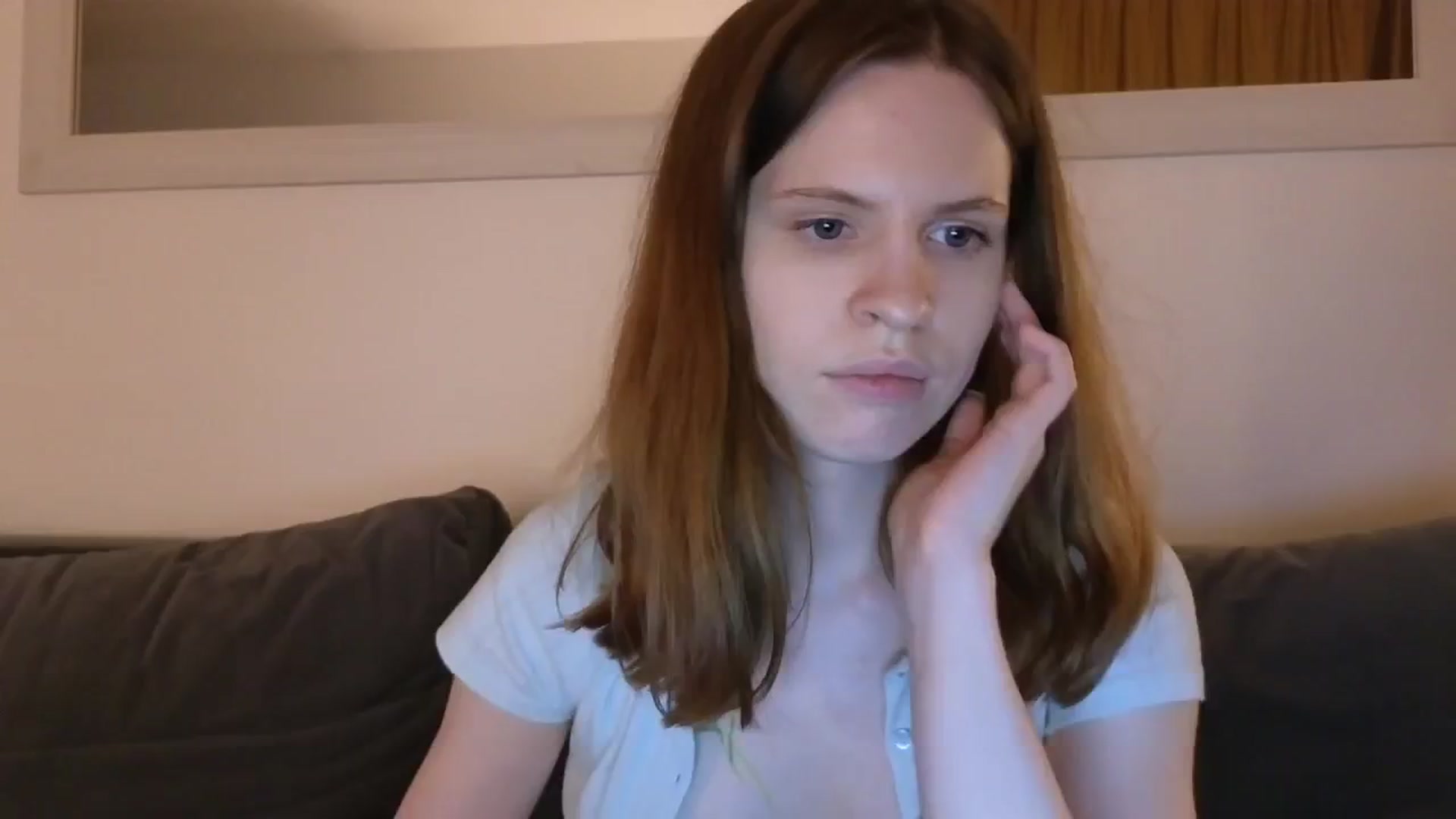 Gallery image thumbnail from Yuri_elfie's myfreecams stream on, 11/09/2024, 07:00 image 3 of 20