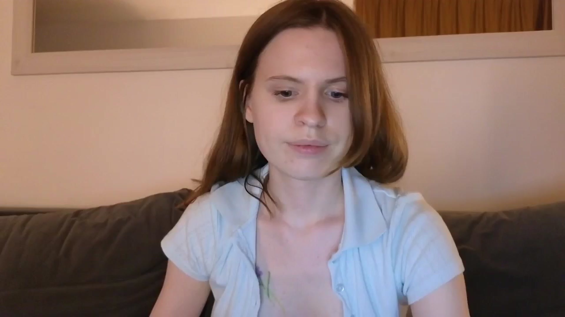 Gallery image thumbnail from Yuri_elfie's myfreecams stream on, 11/09/2024, 07:00 image 6 of 20