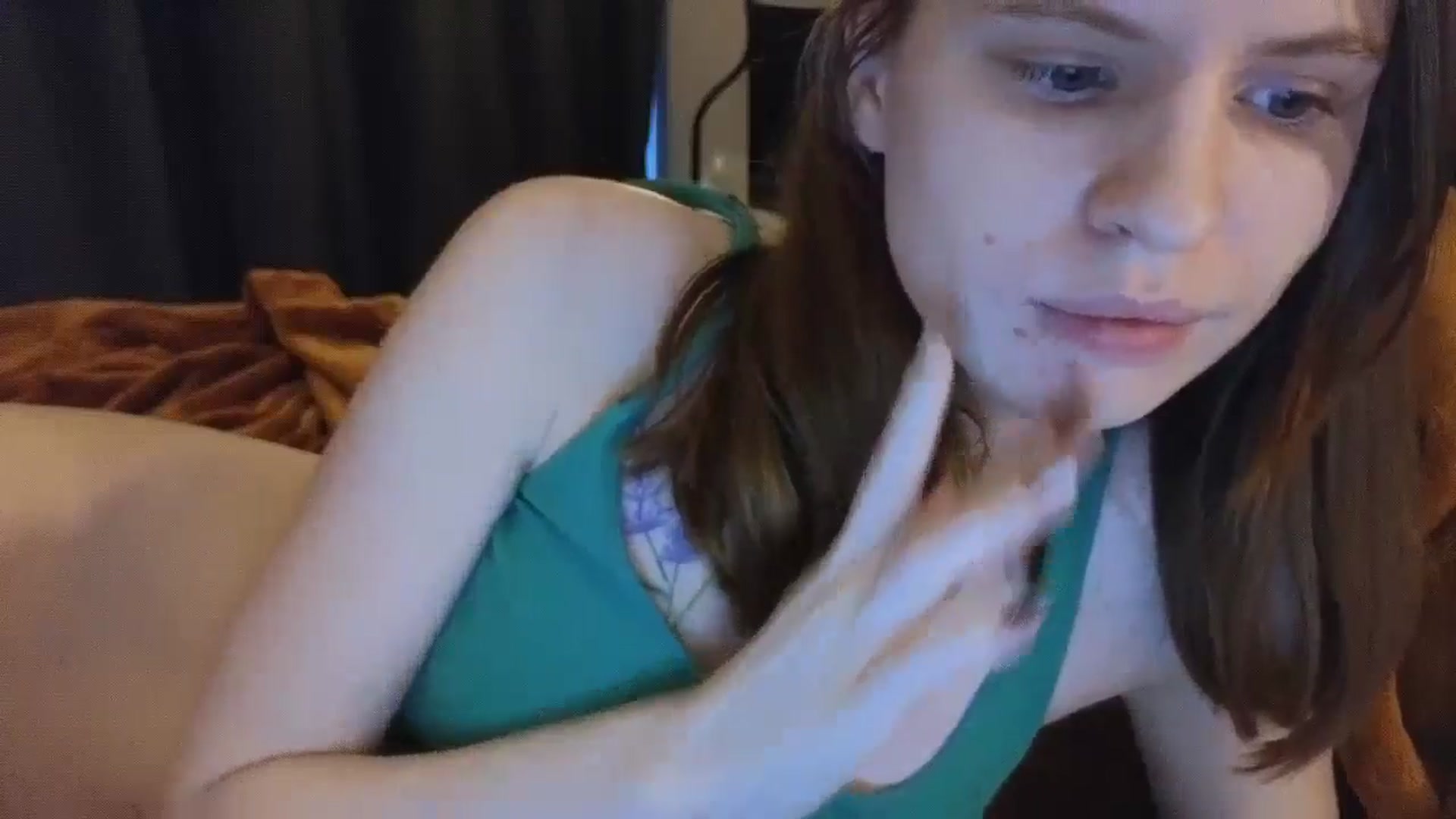 Gallery image thumbnail from Yuri_elfie's myfreecams stream on, 11/15/2024, 09:53 image 16 of 20