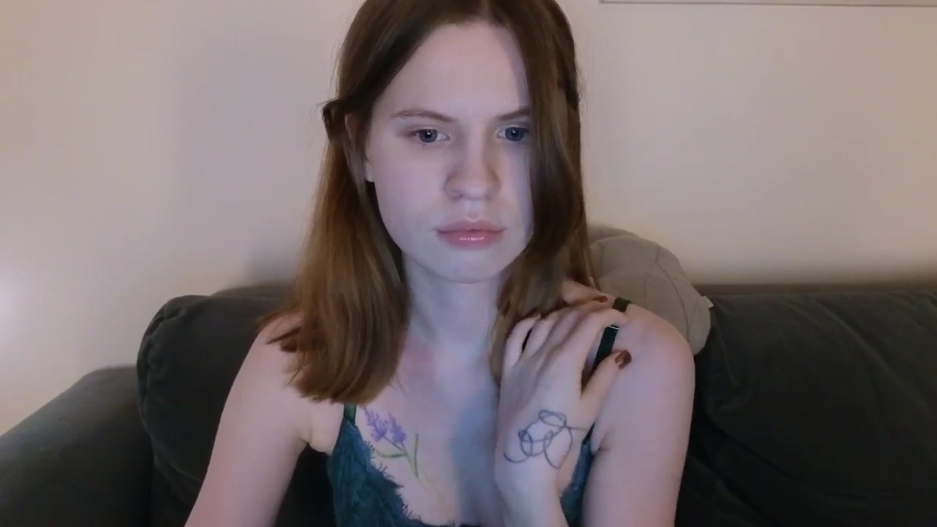 Gallery image thumbnail from Yuri_elfie's myfreecams stream on, 11/23/2024, 05:10 image 2 of 20