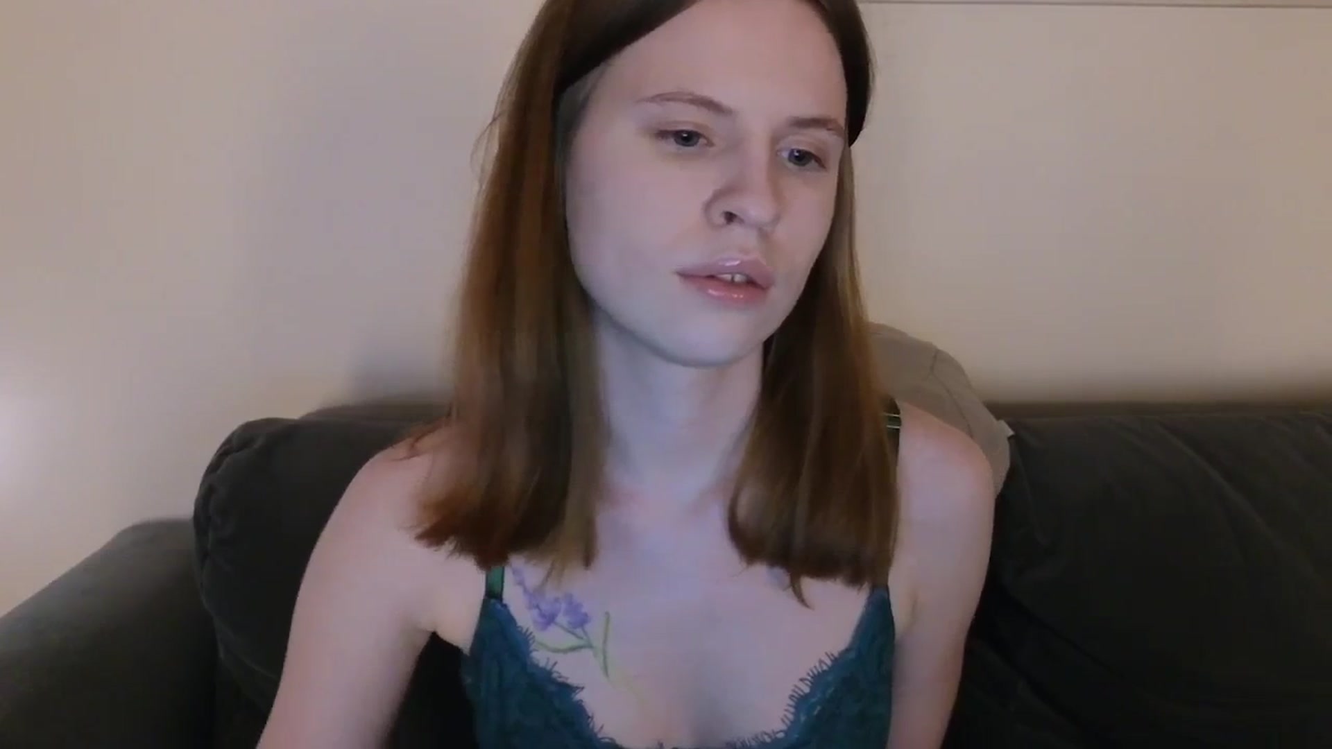 Gallery image thumbnail from Yuri_elfie's myfreecams stream on, 11/23/2024, 05:10 image 3 of 20