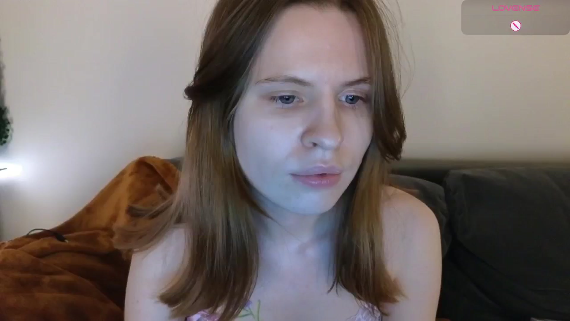 Gallery image thumbnail from Yuri_elfie's myfreecams stream on, 11/24/2024, 06:47 image 16 of 20