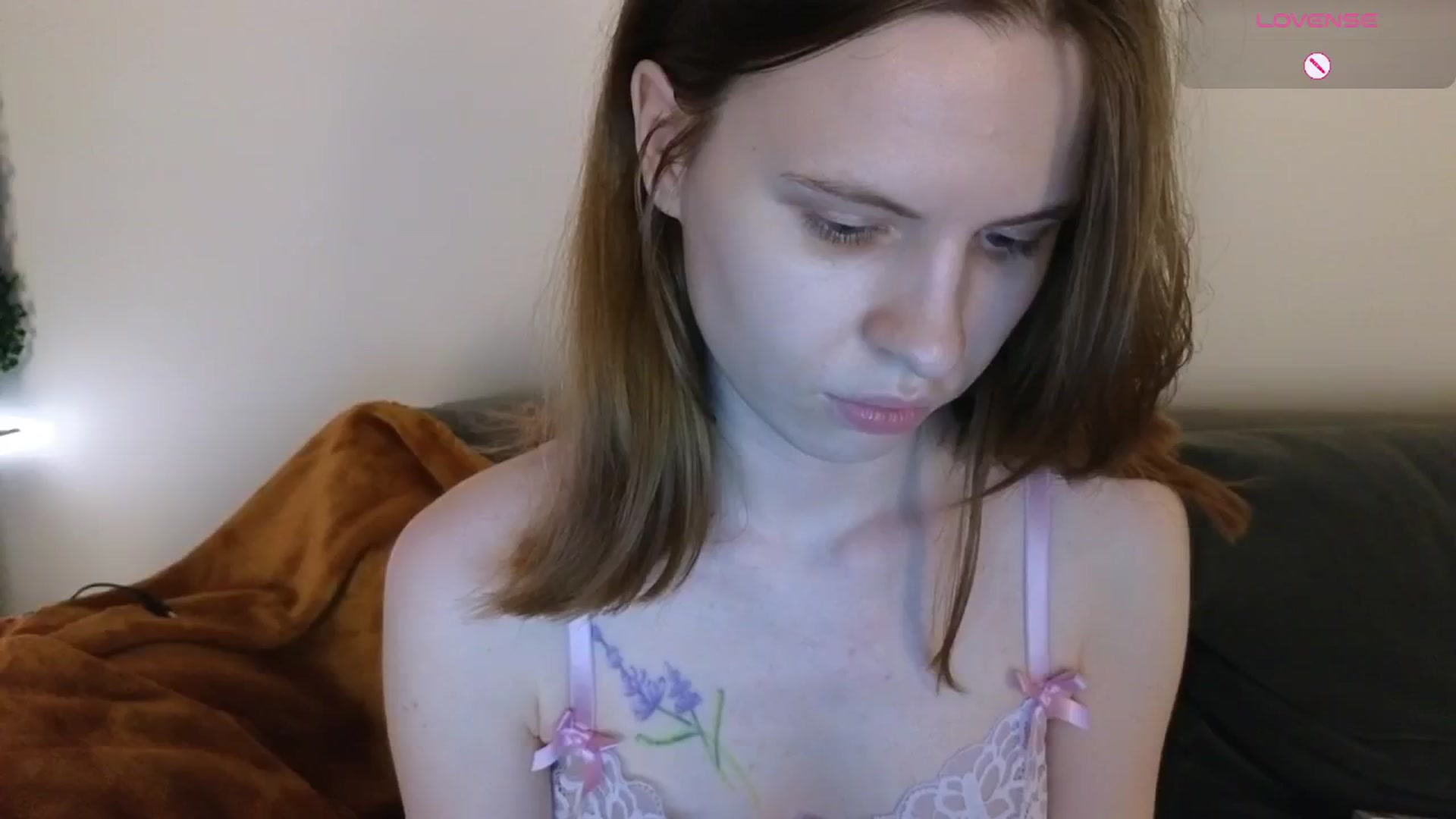 Gallery image thumbnail from Yuri_elfie's myfreecams stream on, 11/24/2024, 06:47 image 14 of 20