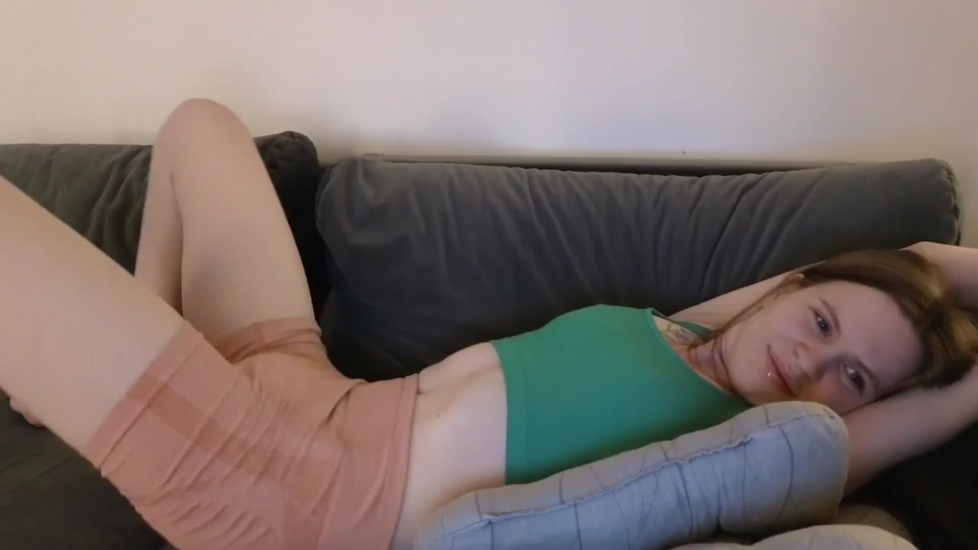 Gallery image thumbnail from Yuri_elfie's myfreecams stream on, 11/25/2024, 05:16 image 1 of 20
