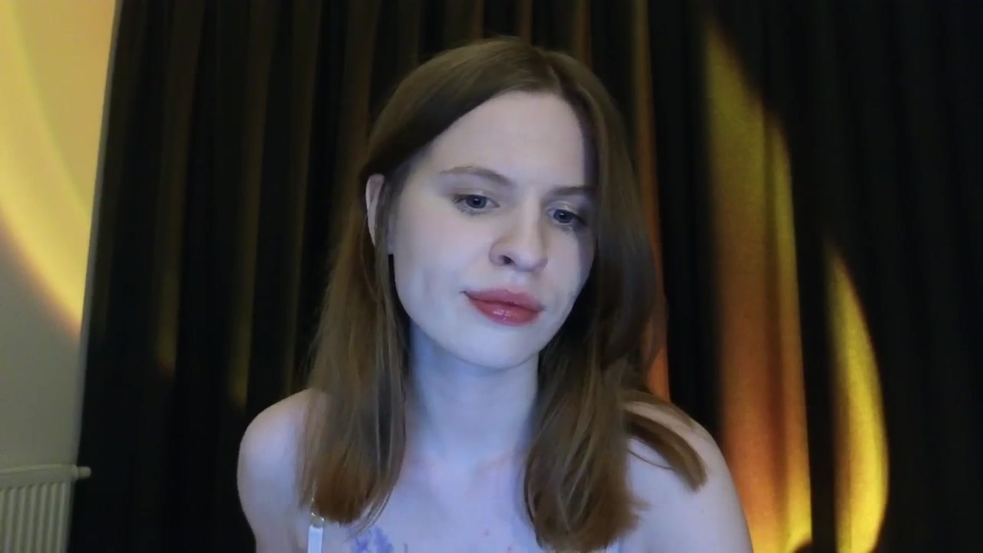 Gallery image thumbnail from Yuri_elfie's myfreecams stream on, 11/30/2024, 03:17 image 3 of 20