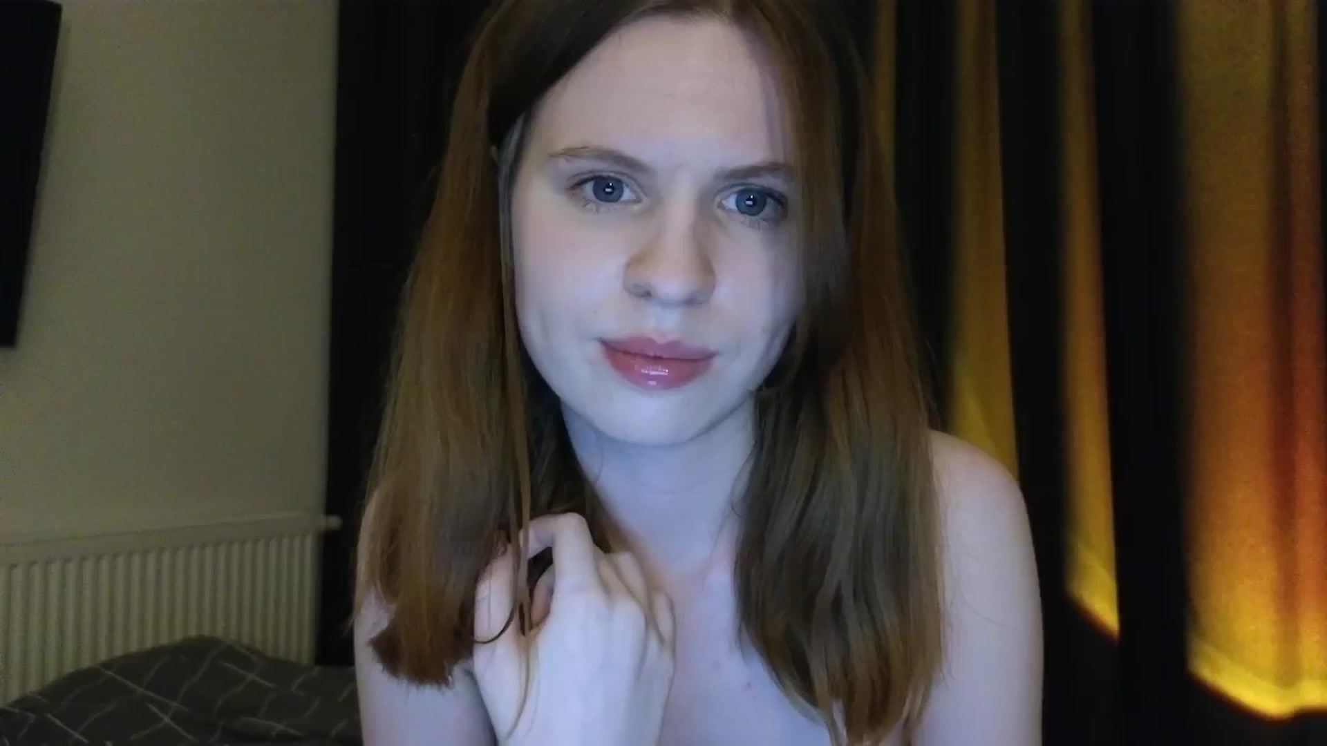 Gallery image thumbnail from Yuri_elfie's myfreecams stream on, 11/30/2024, 05:43 image 10 of 20