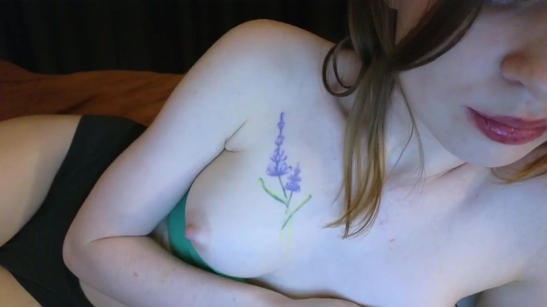 Gallery image thumbnail from Yuri_elfie's myfreecams stream on, 12/01/2024, 06:19 image 20 of 20