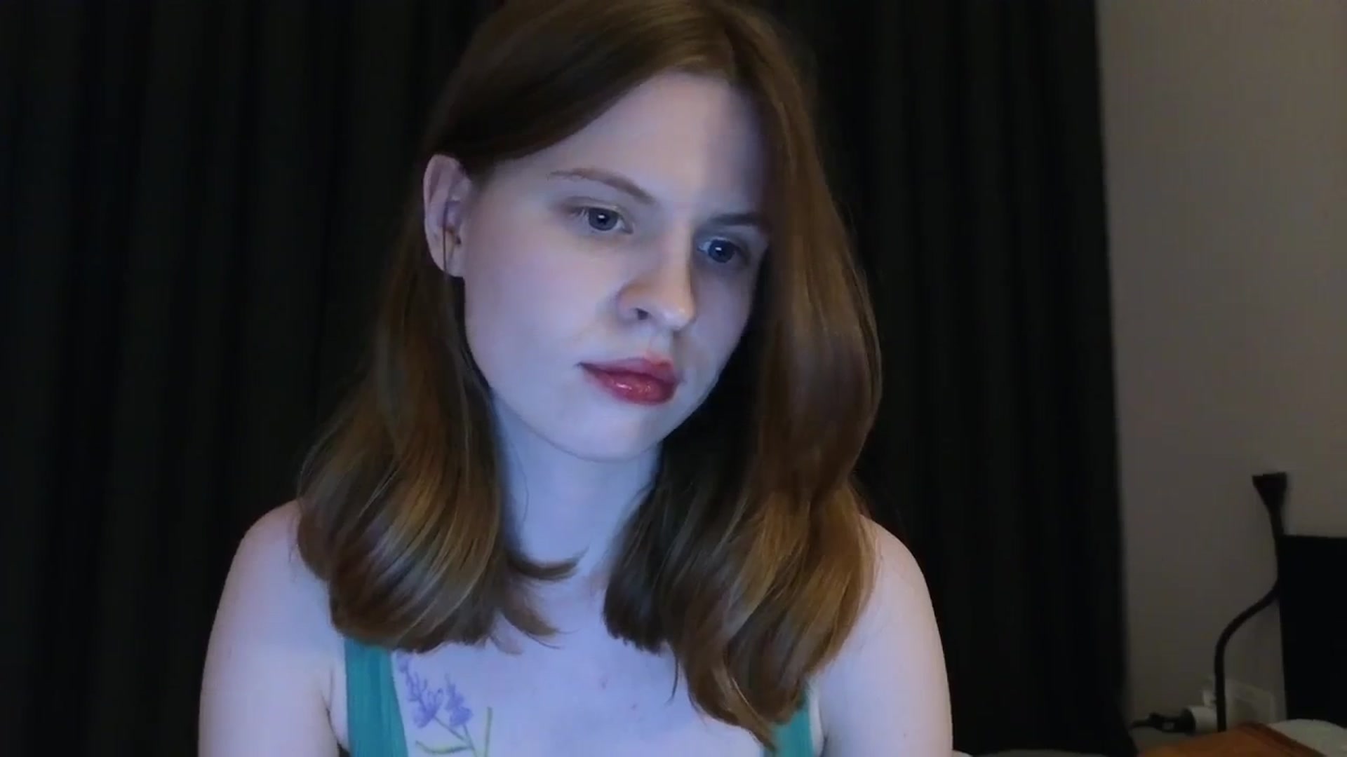 Gallery image thumbnail from Yuri_elfie's myfreecams stream on, 12/01/2024, 06:19 image 12 of 20