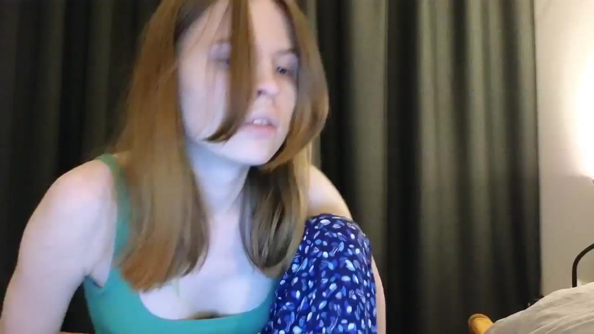 Gallery image thumbnail from Yuri_elfie's myfreecams stream on, 12/06/2024, 06:47 image 19 of 20