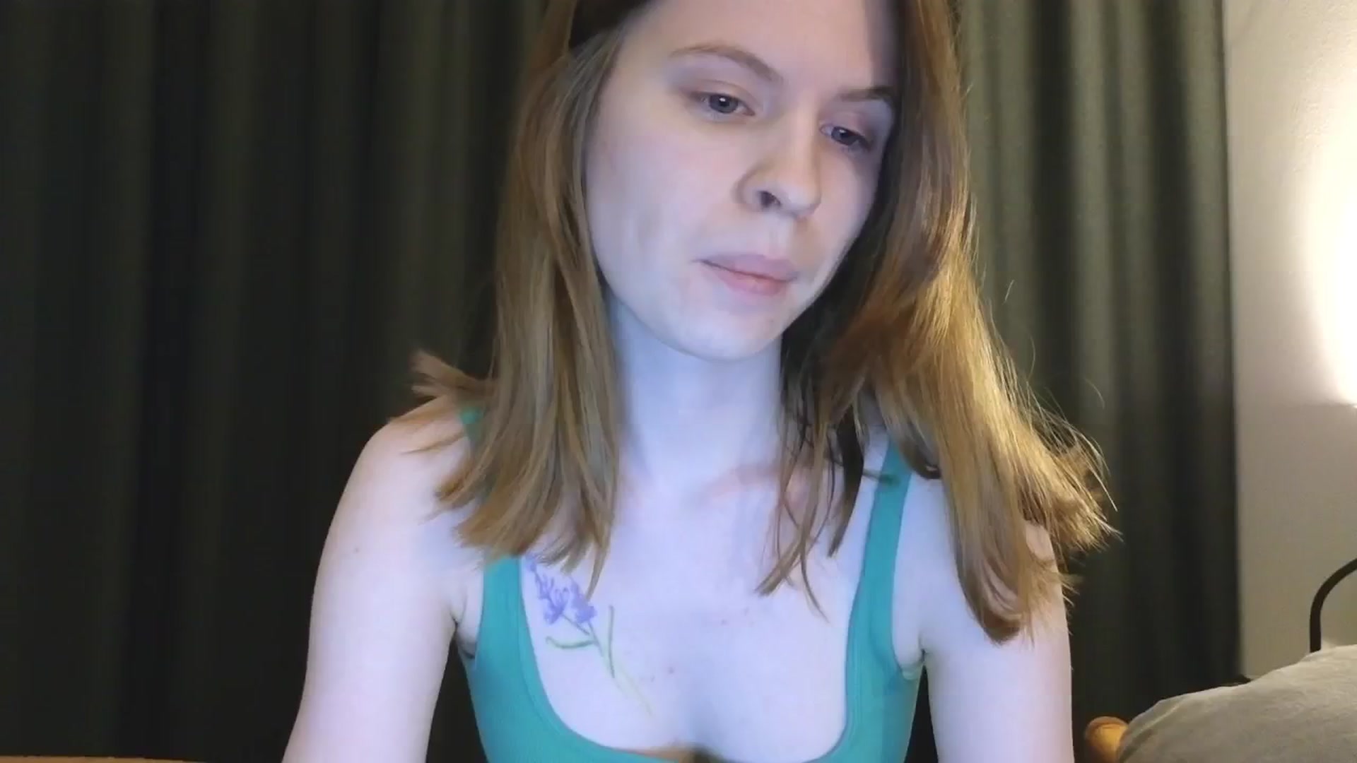 Gallery image thumbnail from Yuri_elfie's myfreecams stream on, 12/06/2024, 06:47 image 11 of 20