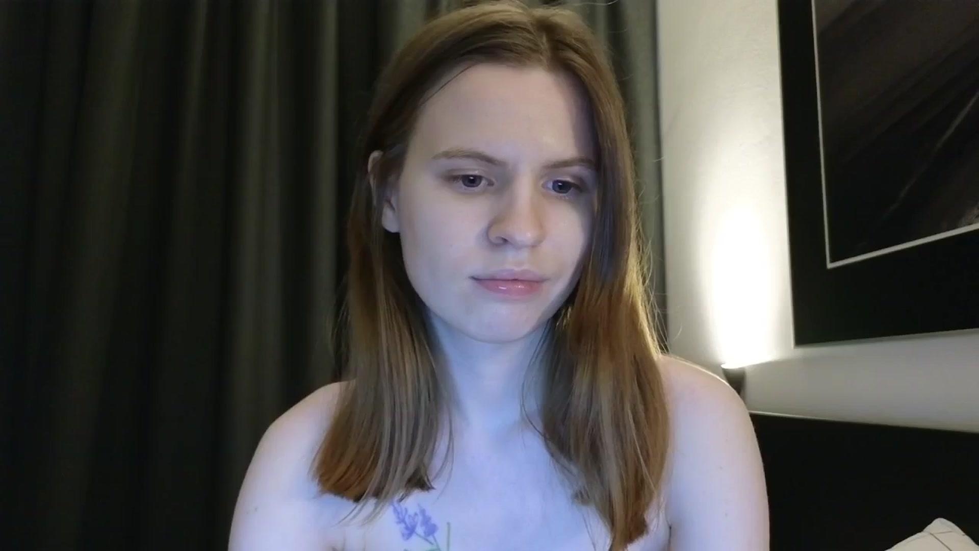 Gallery image thumbnail from Yuri_elfie's myfreecams stream on, 12/13/2024, 08:40 image 9 of 20