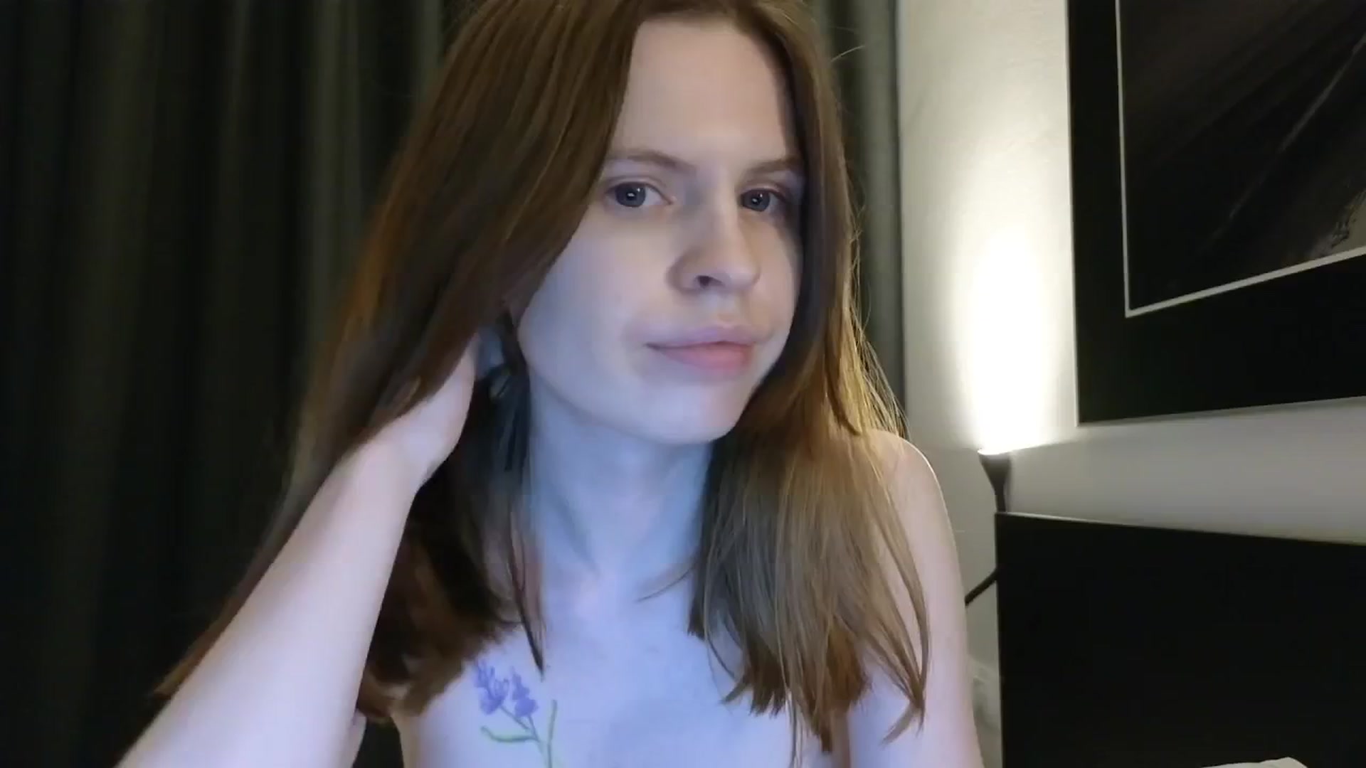 Gallery image thumbnail from Yuri_elfie's myfreecams stream on, 12/13/2024, 09:56 image 7 of 20