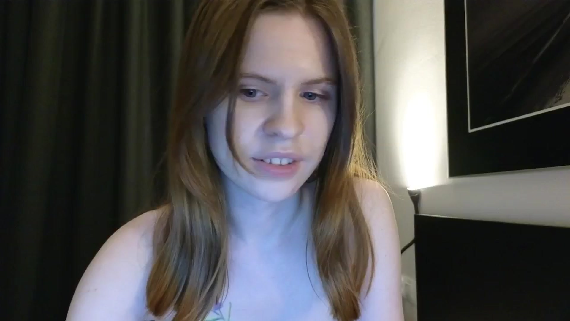 Gallery image thumbnail from Yuri_elfie's myfreecams stream on, 12/13/2024, 09:56 image 6 of 20