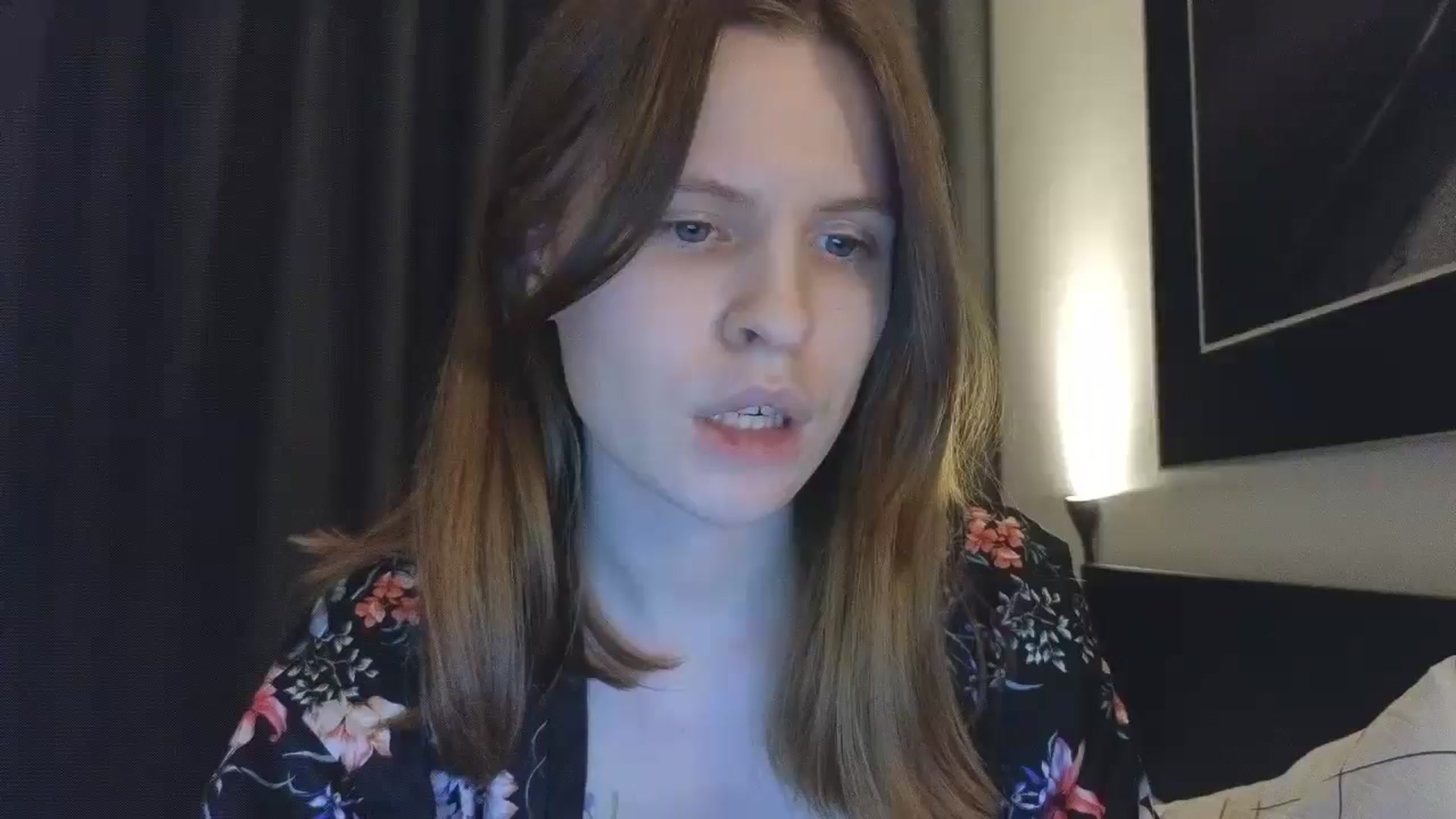Gallery image thumbnail from Yuri_elfie's myfreecams stream on, 12/20/2024, 02:56 image 18 of 20