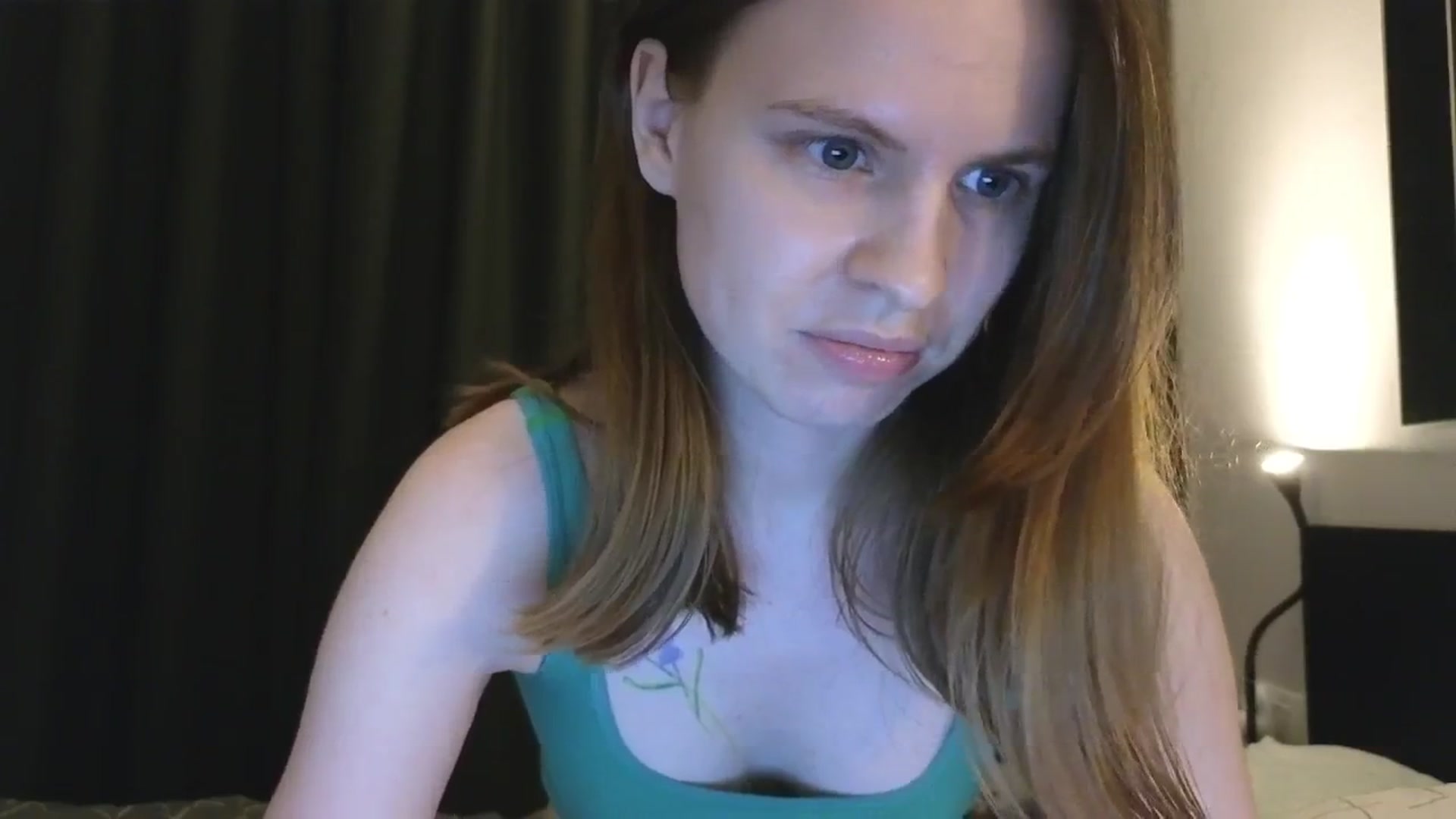 Gallery image thumbnail from Yuri_elfie's myfreecams stream on, 12/25/2024, 07:33 image 14 of 20
