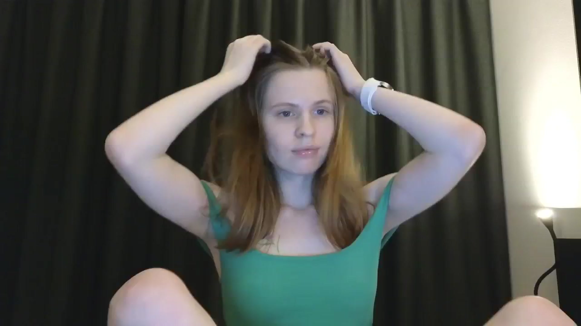 Gallery image thumbnail from Yuri_elfie's myfreecams stream on, 12/25/2024, 08:23 image 3 of 20