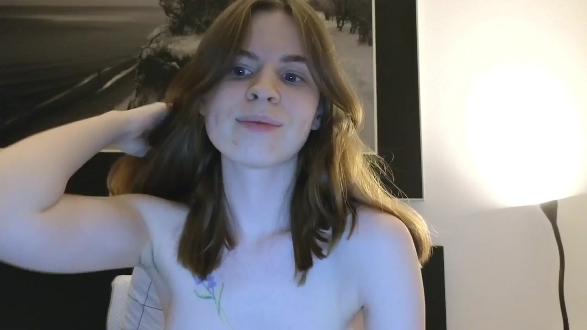 Gallery image thumbnail from Yuri_elfie's myfreecams stream on, 12/28/2024, 14:28 image 1 of 20