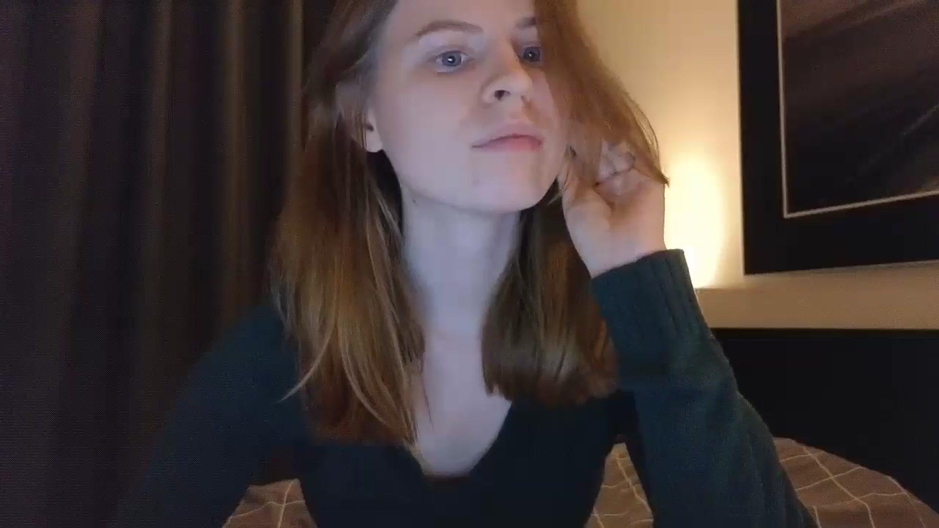 Gallery image thumbnail from Yuri_elfie's myfreecams stream on, 01/06/2025, 21:50 image 5 of 20