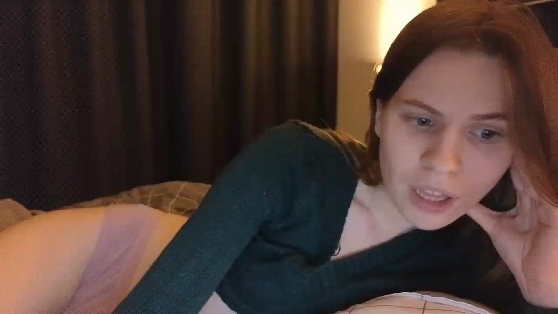 Gallery image thumbnail from Yuri_elfie's myfreecams stream on, 01/06/2025, 22:54 image 16 of 20
