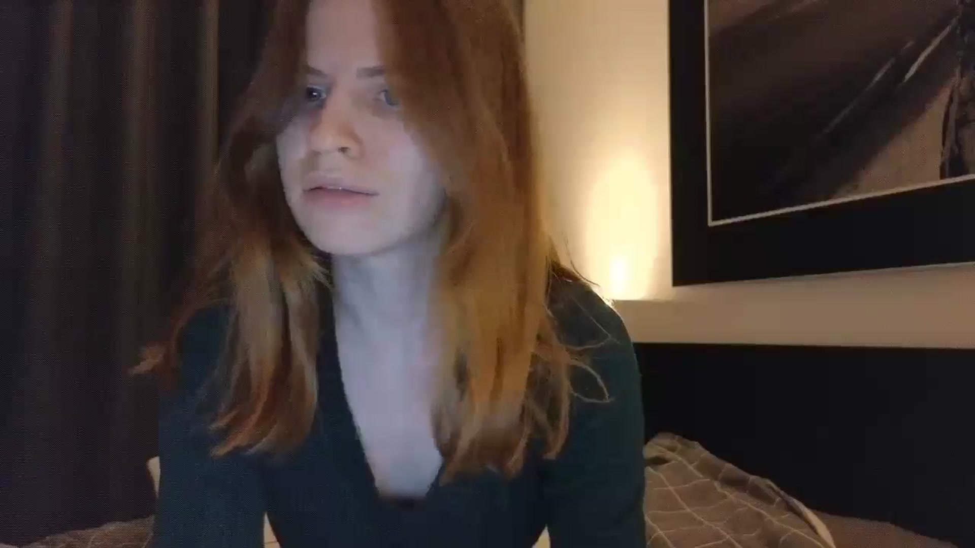 Gallery image thumbnail from Yuri_elfie's myfreecams stream on, 01/06/2025, 22:54 image 5 of 20