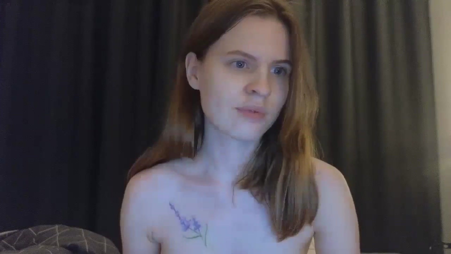 Gallery image thumbnail from Yuri_elfie's myfreecams stream on, 01/10/2025, 06:33 image 11 of 20