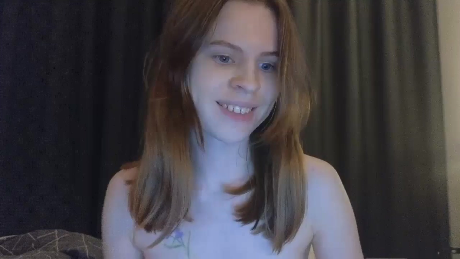 Gallery image thumbnail from Yuri_elfie's myfreecams stream on, 01/10/2025, 06:33 image 1 of 20