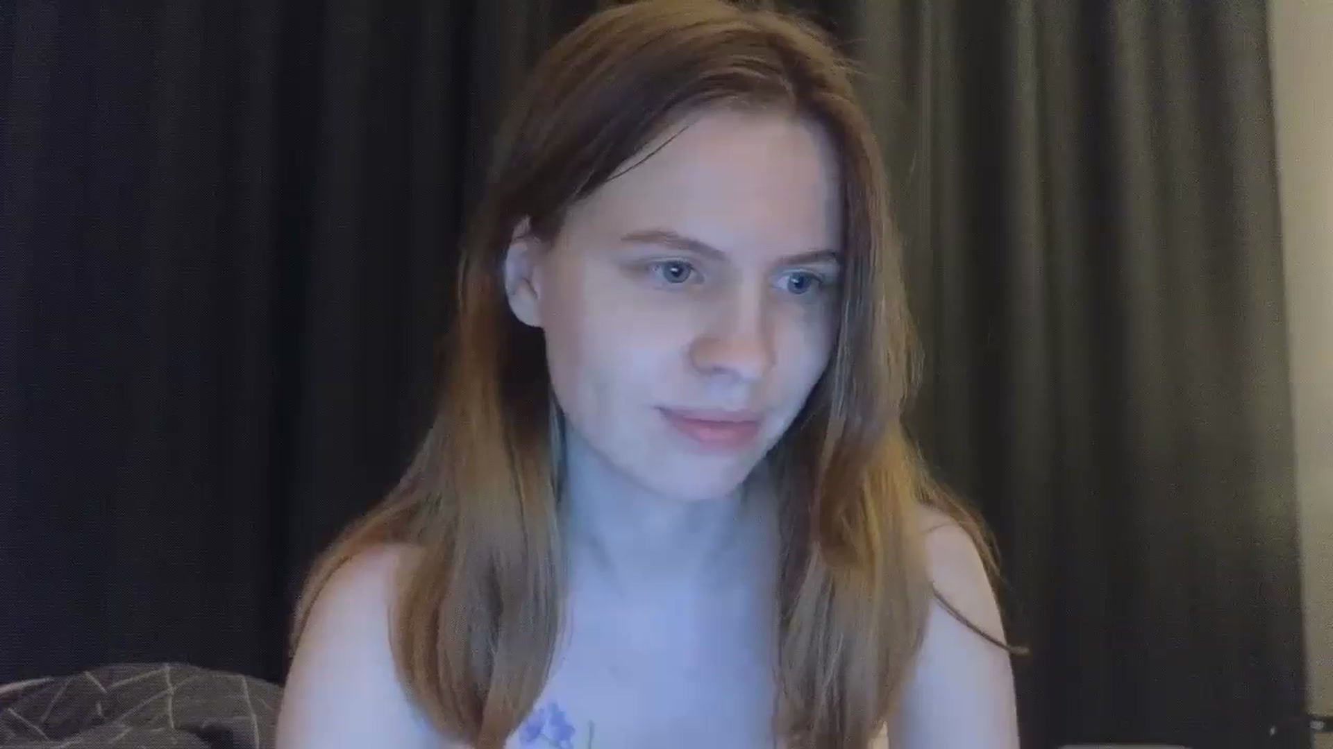 Gallery image thumbnail from Yuri_elfie's myfreecams stream on, 01/10/2025, 06:33 image 18 of 20