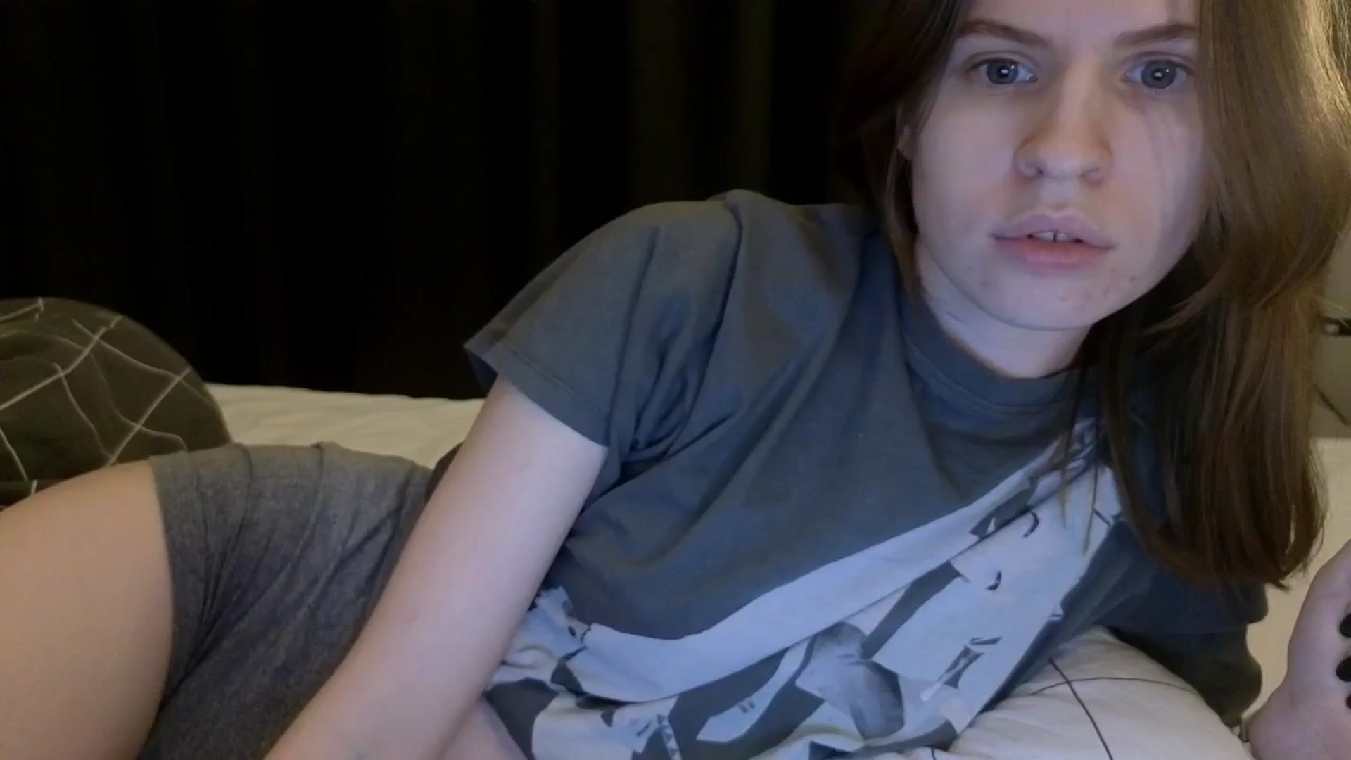 Gallery image thumbnail from Yuri_elfie's myfreecams stream on, 01/10/2025, 08:27 image 1 of 20