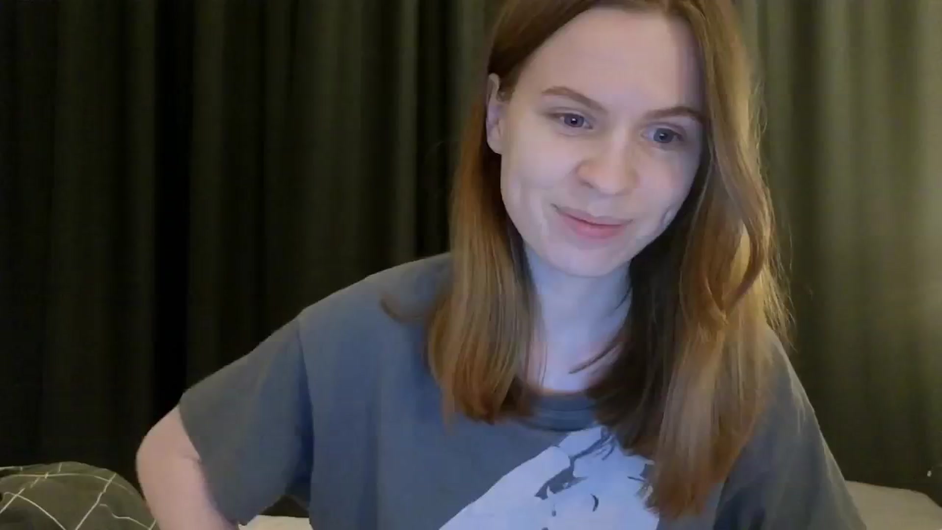 Gallery image thumbnail from Yuri_elfie's myfreecams stream on, 01/10/2025, 08:27 image 14 of 20