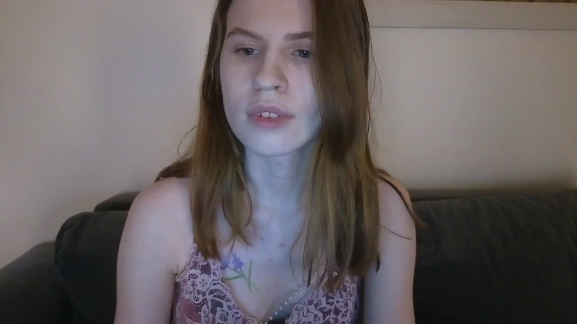 Gallery image thumbnail from Yuri_elfie's myfreecams stream on, 01/23/2025, 03:56 image 8 of 20